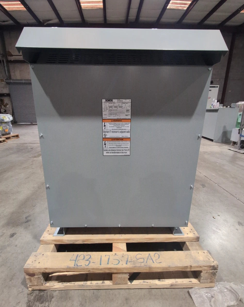 225KVA Siemens 3F5Y225D16 Transformer Pri 480V Sec 480/277V 3PH Outdoor 3R Encl New