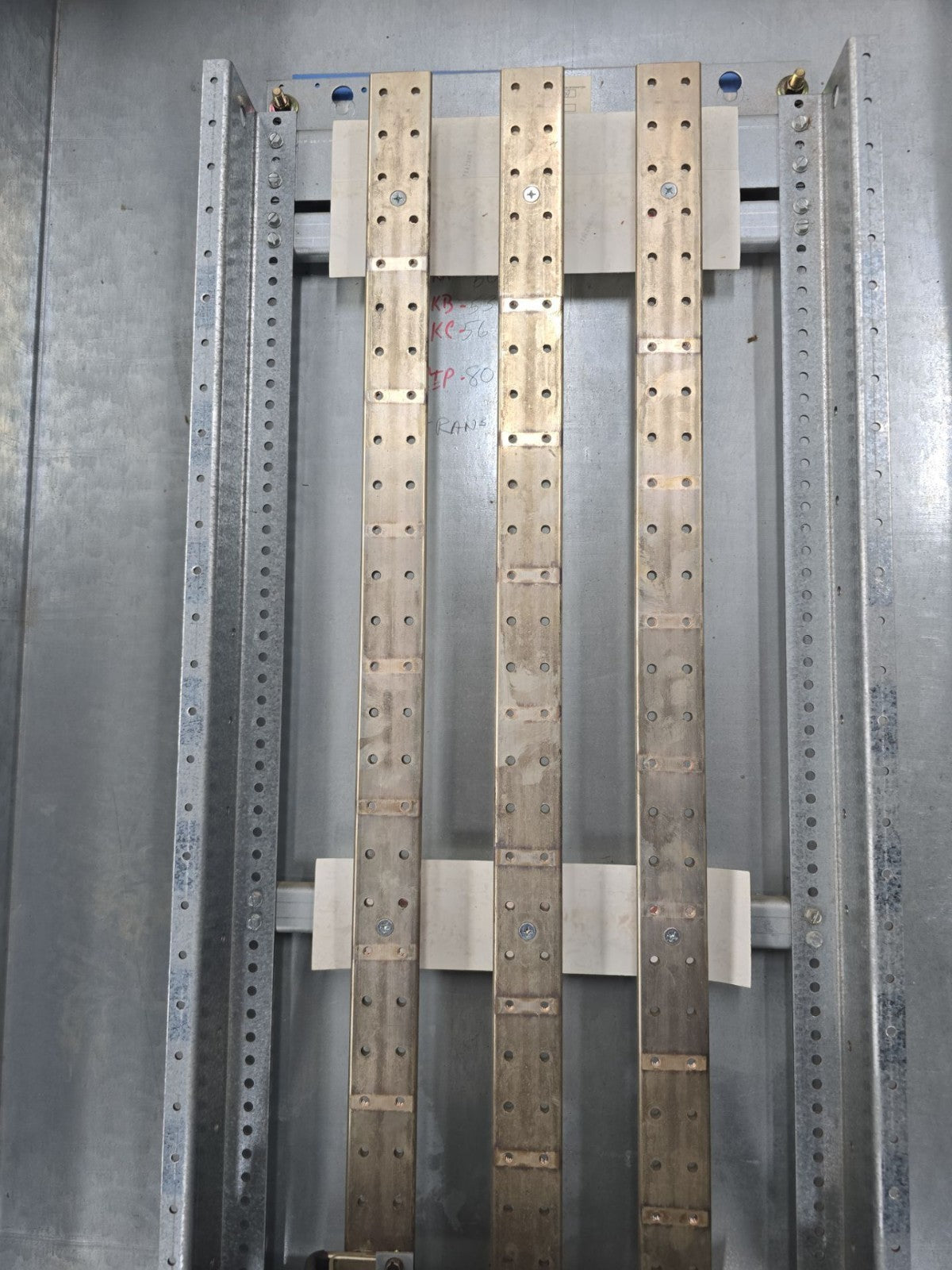 Cutler Hammer PRL4B Panelboard 800A 208/120V 3PH 4W MCB Panel 800 Amp MDL3800