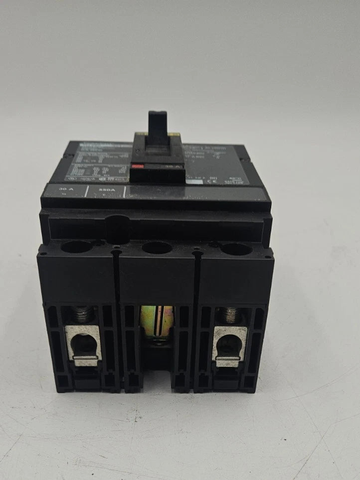 Square D HJL26030 Circuit Breaker 30A 2P 600V HJ 060 30 Amp 2 Pole HJL USED Used