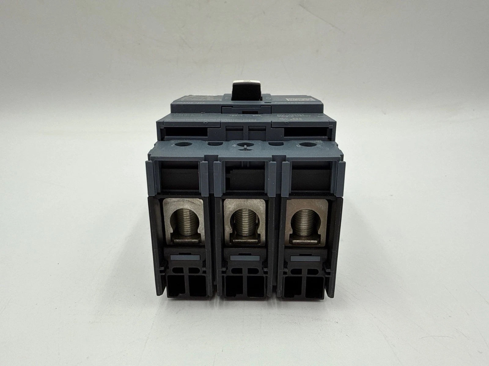 Siemens 3VA4150-4ED34-0AA0 Circuit Breaker 50A 3P 600V Bolt On 50 Amp 3Pole 125S New