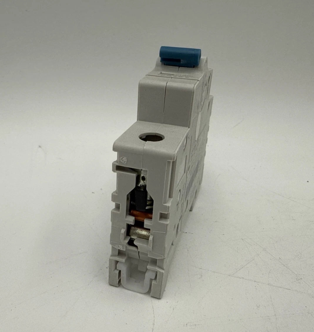 Allen Bradley 1492-SPM1D150 Circuit Breaker 15A 1P 277V 1492-SP D 15 Amp 1 Pole New