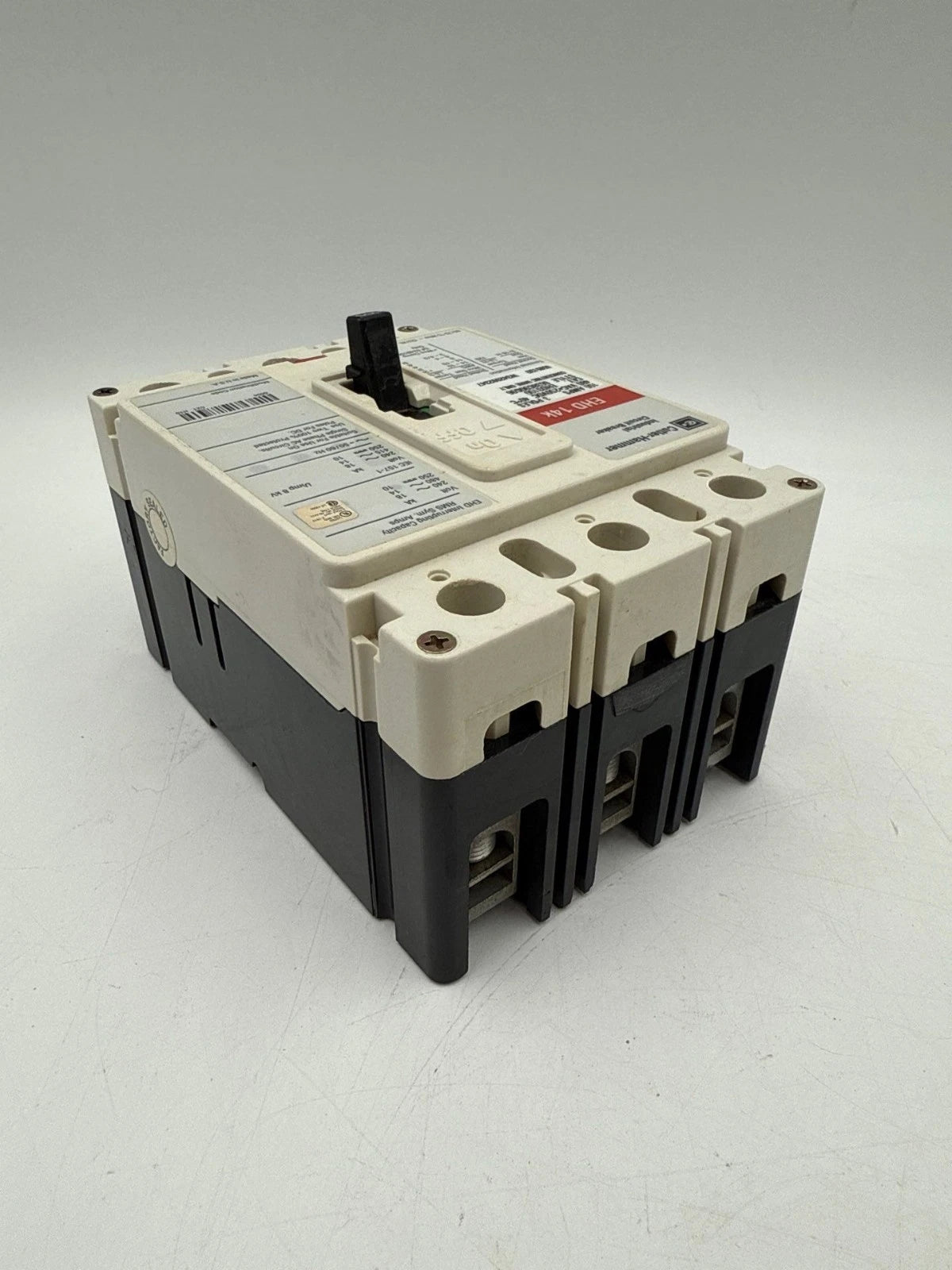 Cutler Hammer EHD3100 Circuit Breaker 100A 3P 480V 3PH EHD 100 Amp 3 Pole Used Used