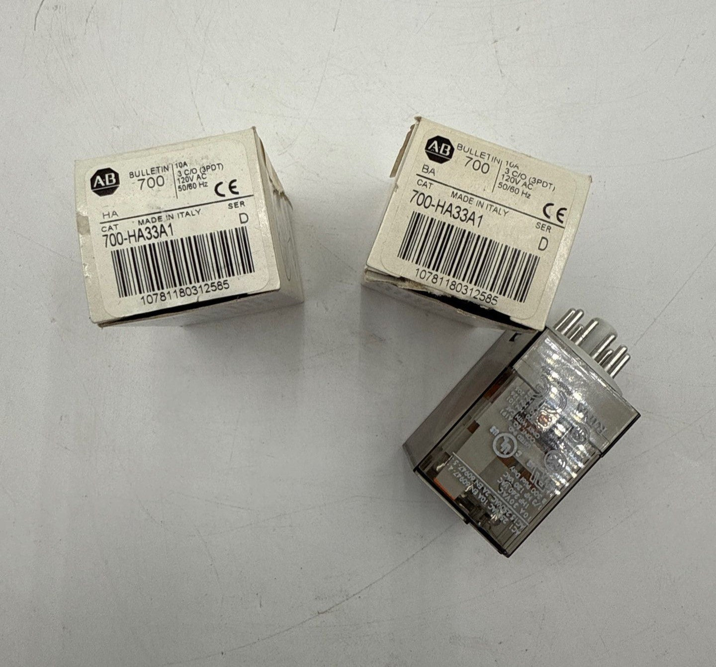 2PC Lot Allen Bradley 700-HA33A1 Relay 8Pins Plug In 3C/O 3PDT 120V 10A New
