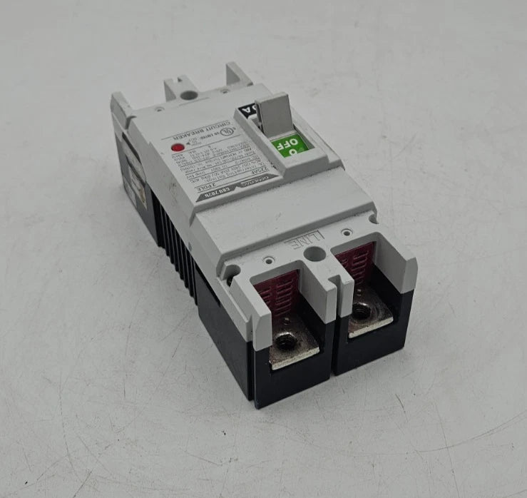 GENERAC GBU202B CIRCUIT BREAKER 200A 2P 120/240V 225AF 200 Amp 2 Pole White Used