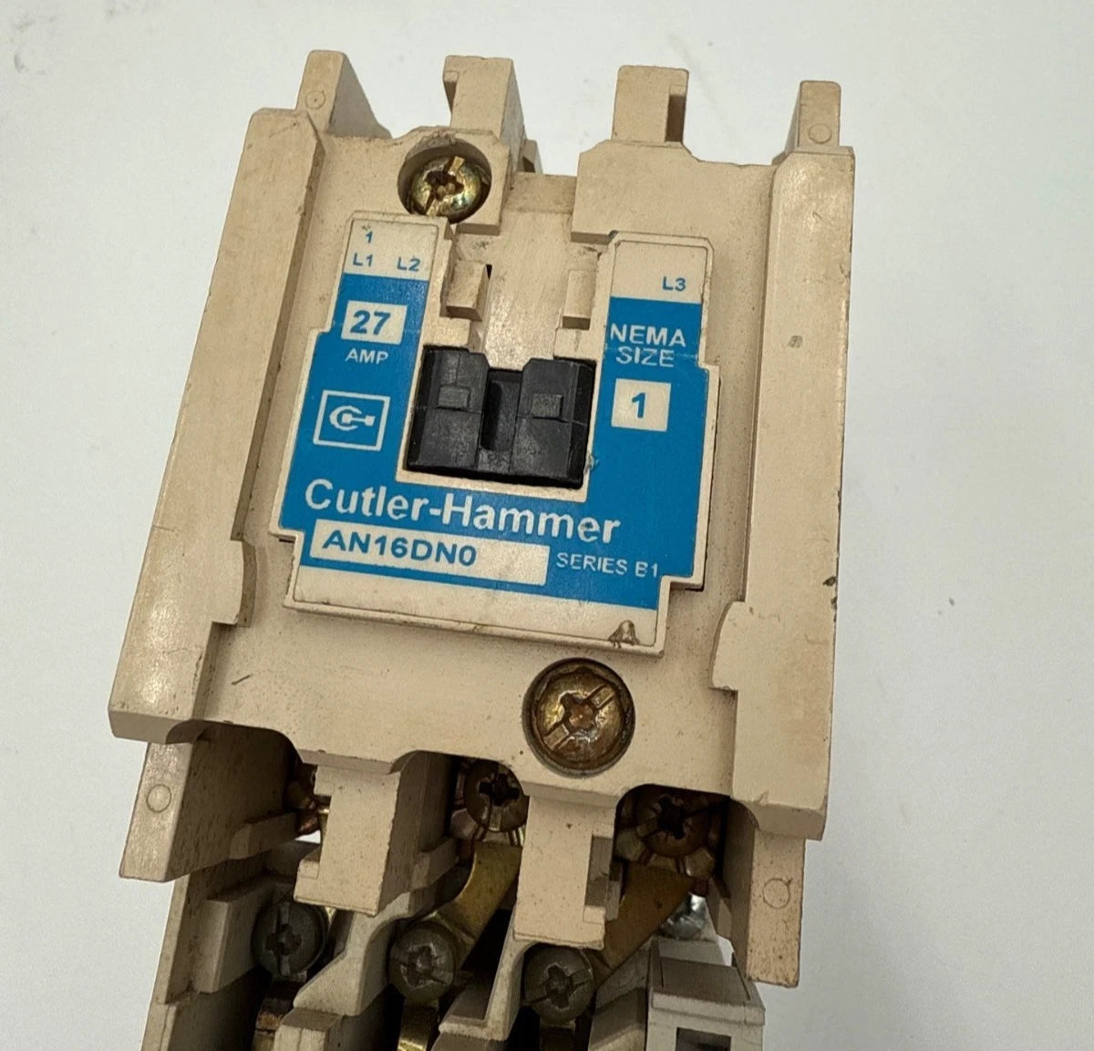 Cutler Hammer AN16DN0 Starter NEMA Size 1 27A 3P Coil 440/480V Overload C306GN3 Used