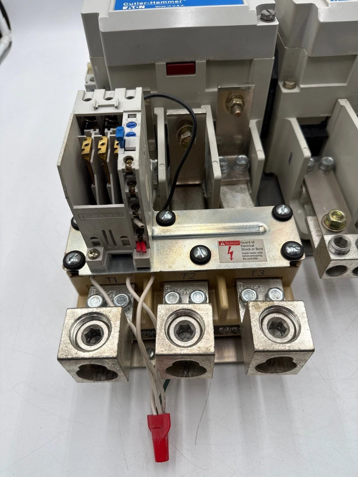Eaton AN16SN0 NEMA Size 5 Reversing Starter CN15SN3 270A 3P 200HP Coil 110/120V Used