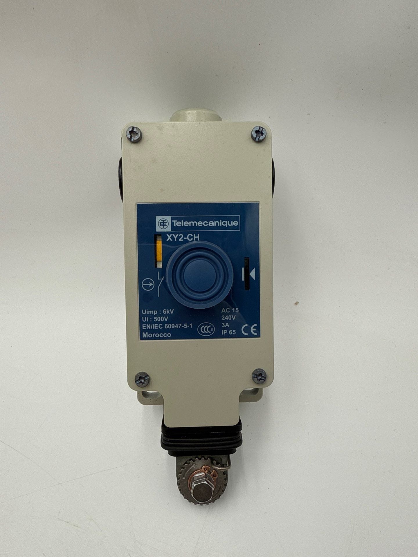 Telemecanique XY2 CH13250 Cable Controlled Emergency Stop XY2 CH 3/10 AMP New