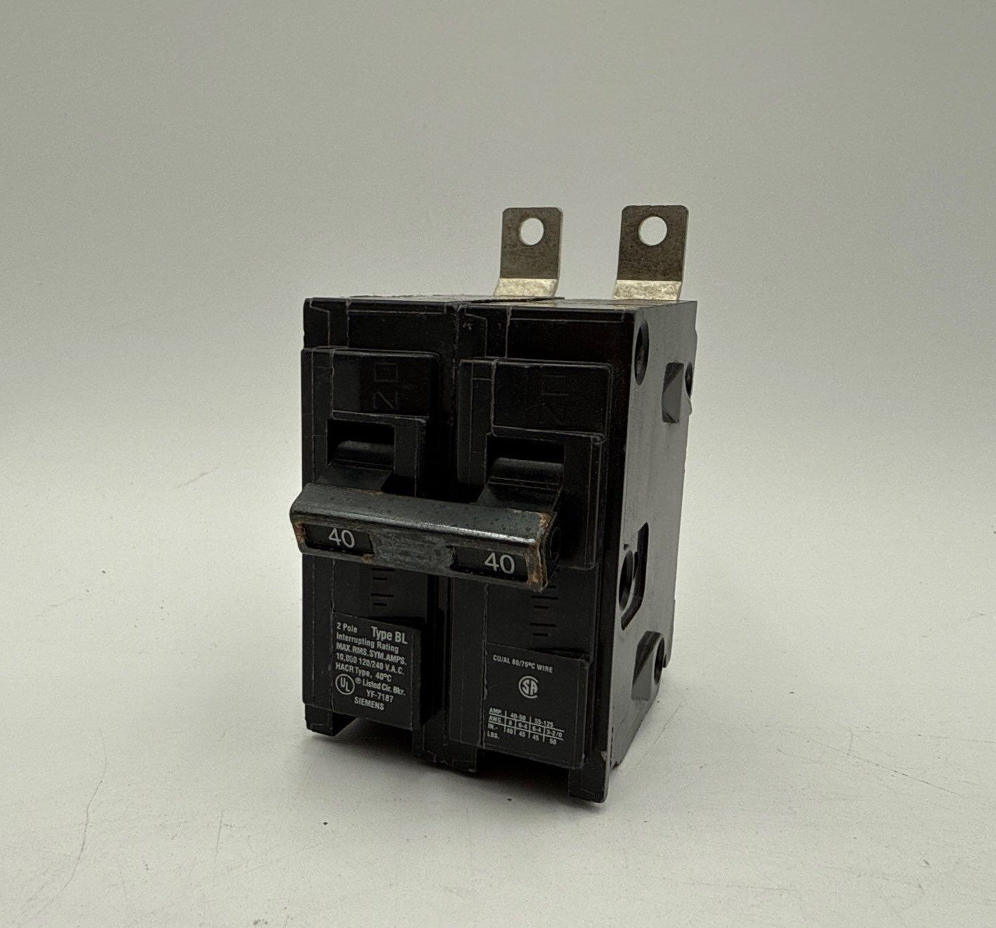 Siemens B240 Bolt On Circuit Breaker 40A 2P 120/240V 1PH BL 40 Amp 2 Pole B-240 Used