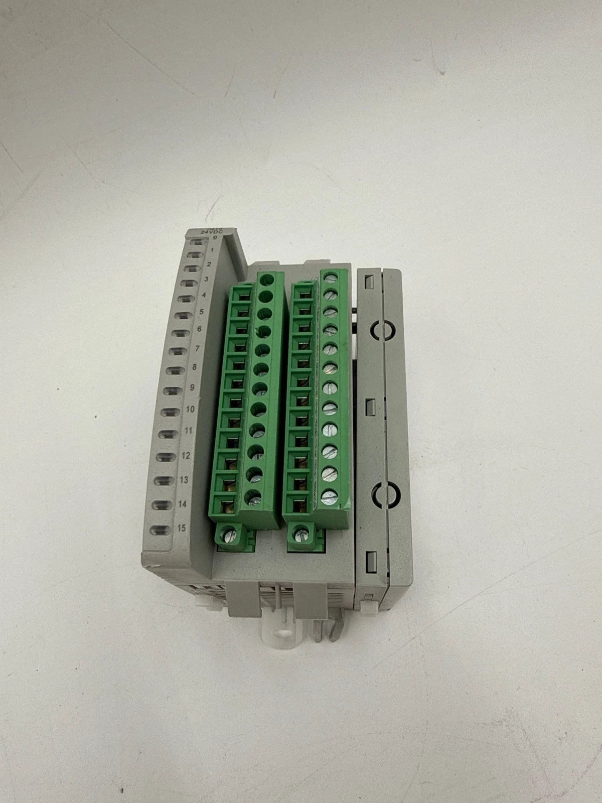 Allen-Bradley 2085-IQ16 Micro800 16 Point Digital Input Module 2085IQ16 2085-ECR Used