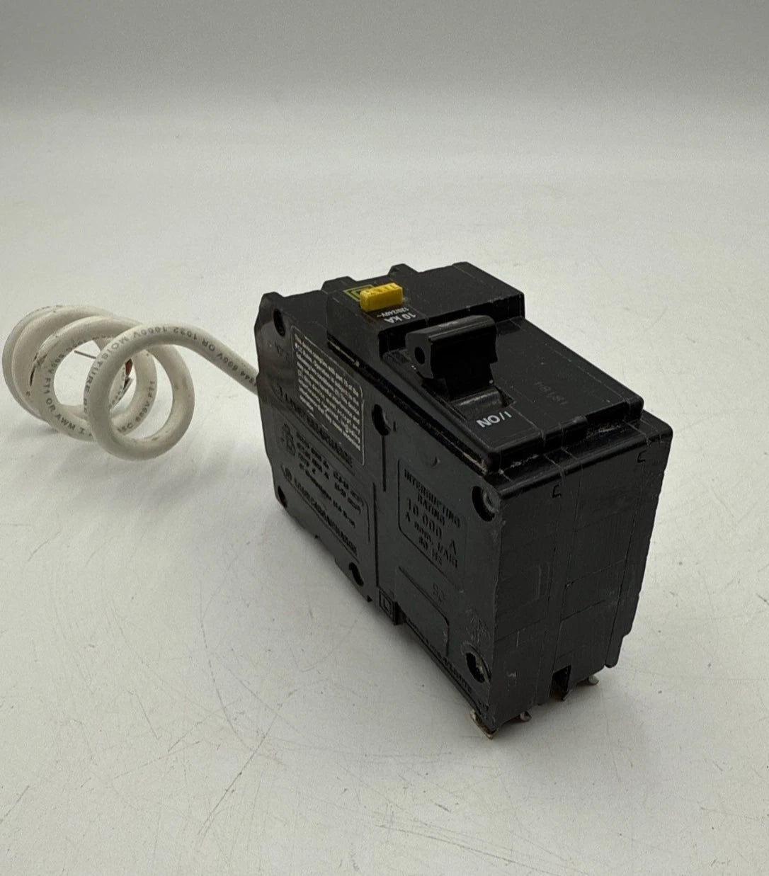 Square D QO250GFI Circuit Breaker 50A 2P 120/240V 1PH 10kA QO Plug On 50 Amp Used