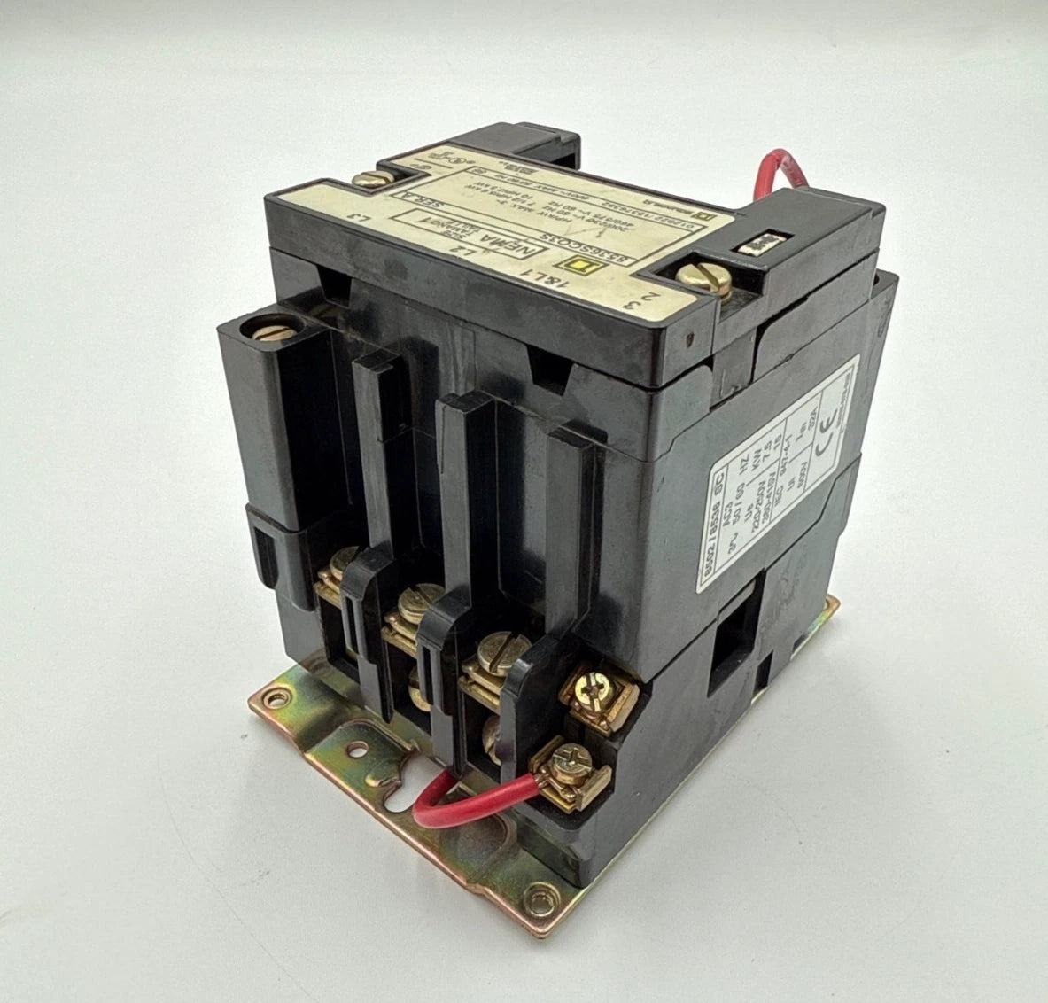 Square D 8536SCO3S Contactor NEMA Size 1 Coil 110/120V 3P 10HP 600V 31041-400-42 Used