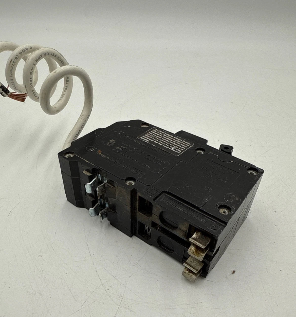 Square D QO250GFI Circuit Breaker 50A 2P 120/240V 1PH 10kA QO Plug On 50 Amp Used