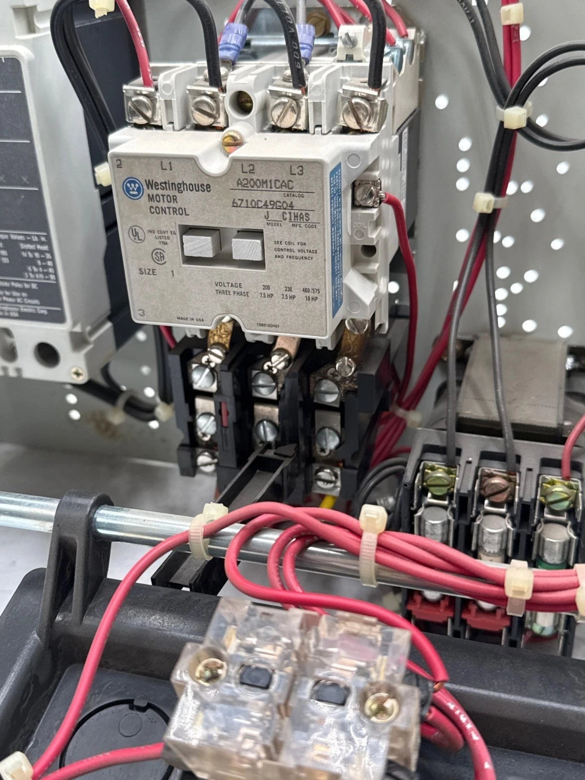 Eaton Freedom 2100 30A 12" MCC Combo Bucket HMCP030H1C Size 1 A200M1CAC 30 Amp Used