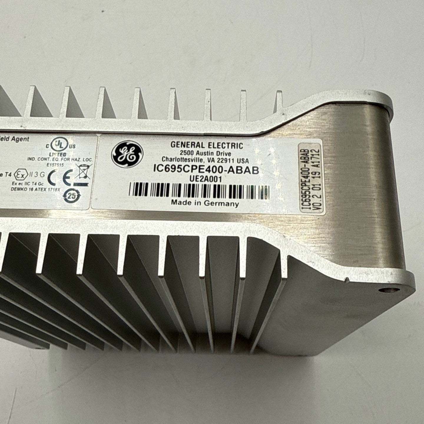 GE IC695CPE400-ABAB RX3i Rackless CPU Module with Field Agent 1.2GHz 64MB Used