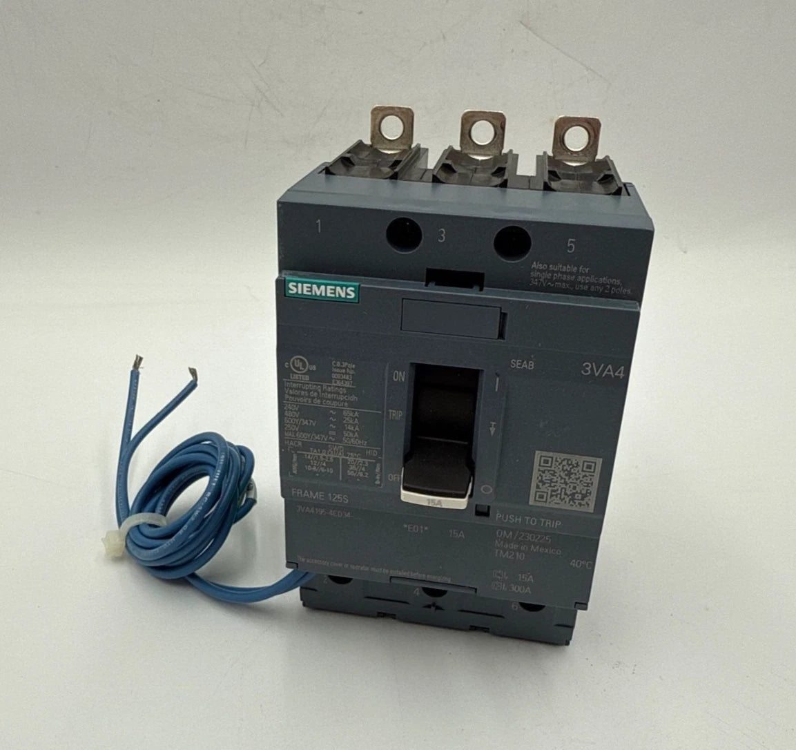 Siemens 3VA4195-4ED34-0AA0 Circuit Breaker 15A 3P 600V 3VA9978-0BL32 Shunt Trip New