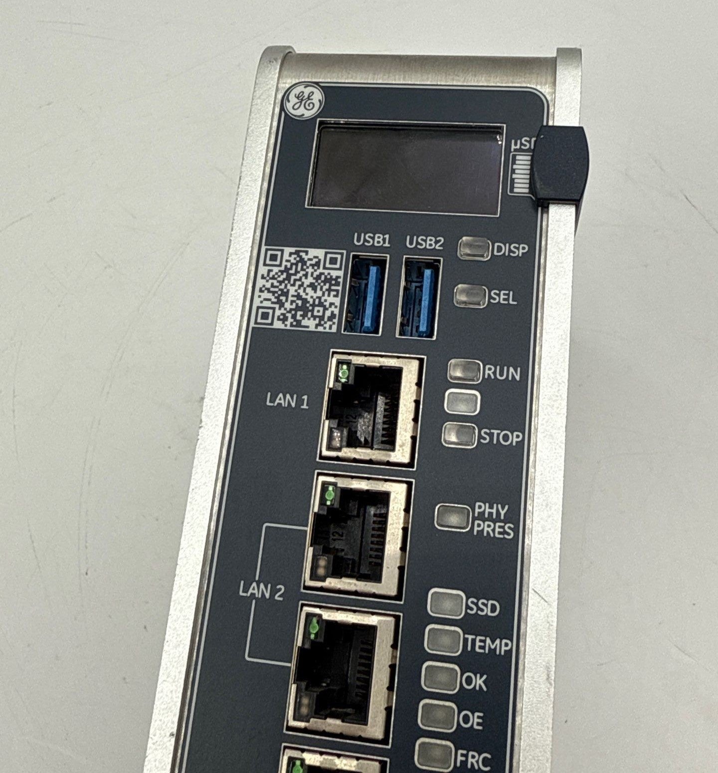 GE IC695CPE400-ABAG RX3i 1.2GHz 64MB Rackless CPU Module with Field Agent Used