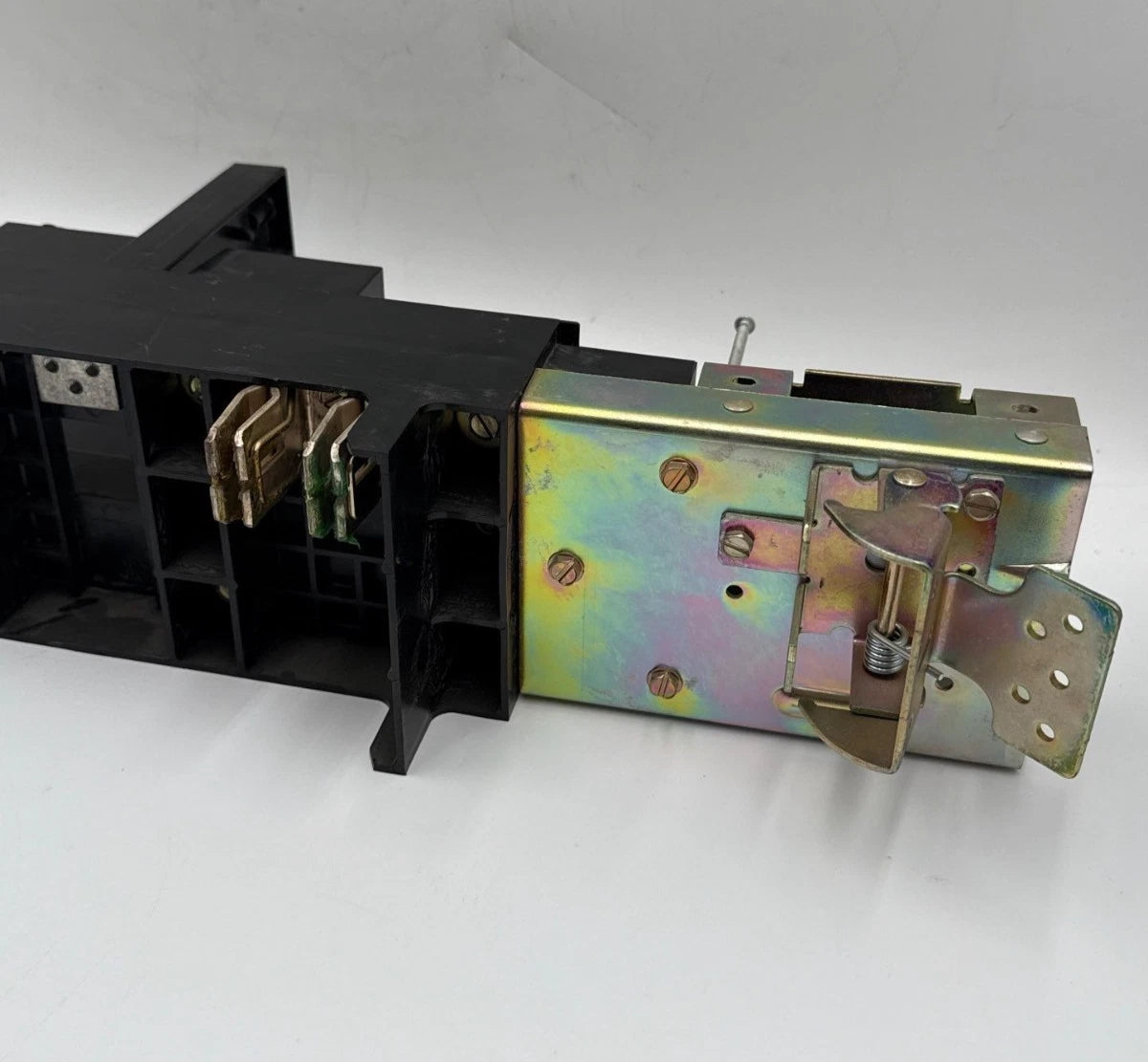 GE AMC4SE APN Circuit Breaker Module 300A 600V Max 4 Pole TEB TED THED SEDA SELA Used