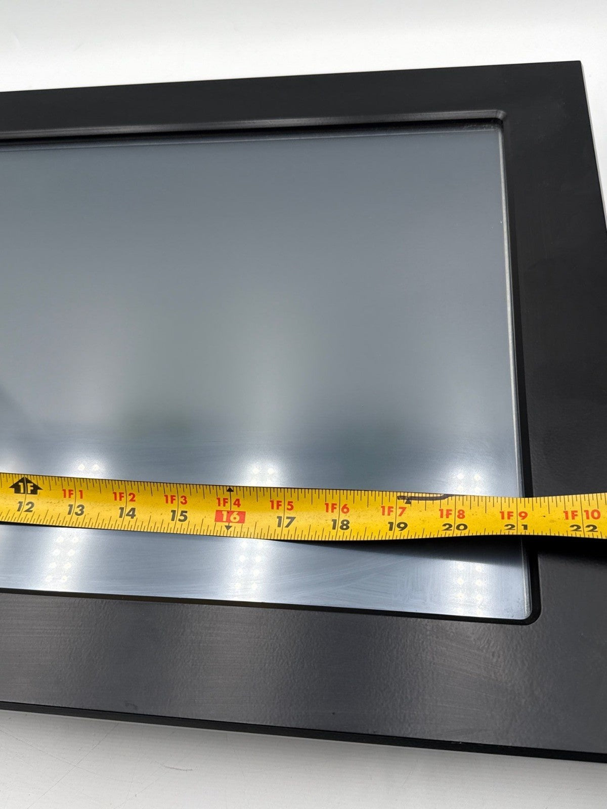 Strongarm 304-24WT0V Model 24W Industrial Monitor 24" Touchscreen Used