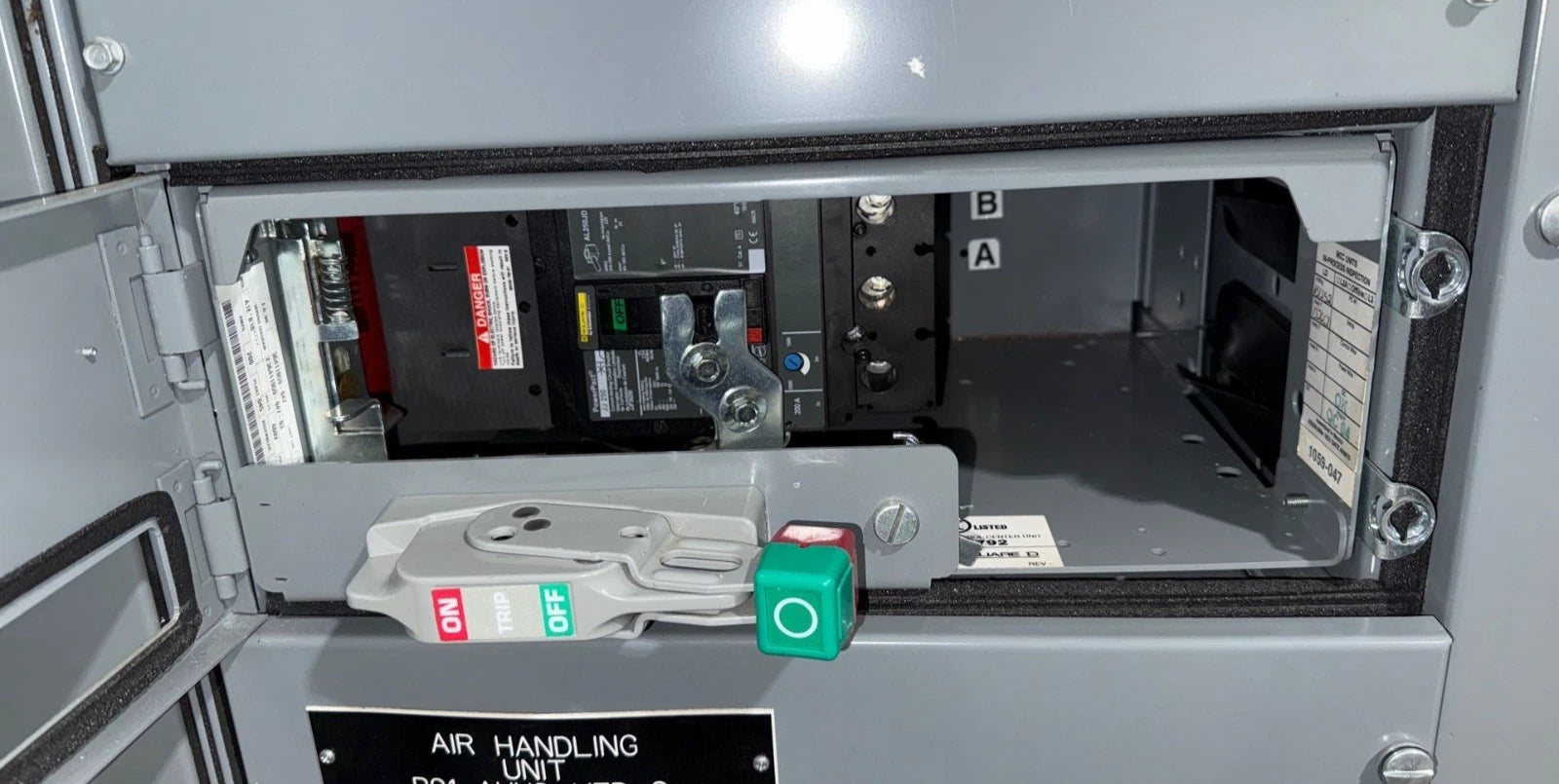 6" Square D Model 6 200A Feeder MCC Bucket JJP36200 Breaker 200 Amp JJP New