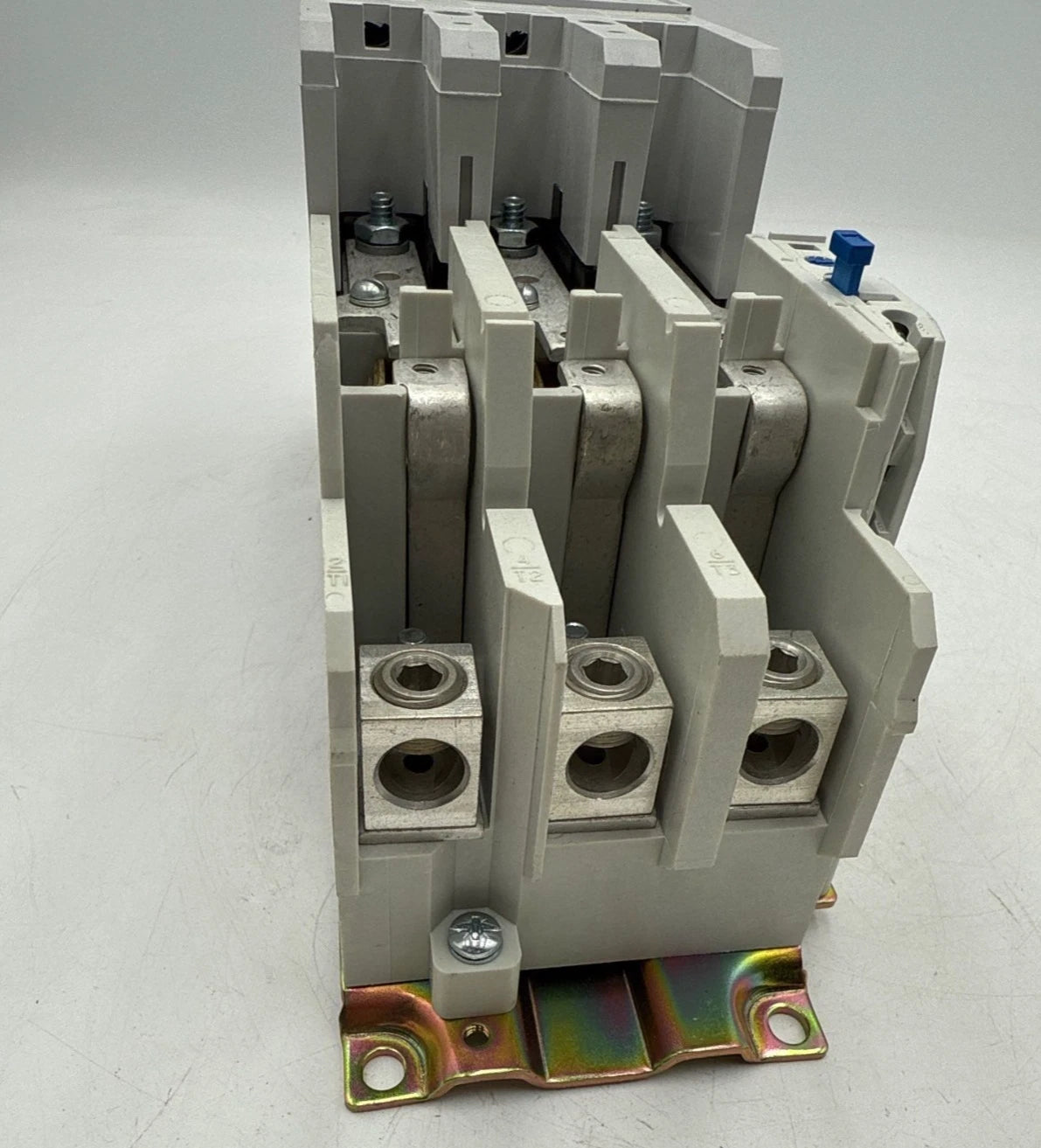 Eaton AE16NN0 Starter 140A 3P 600V 125 HP Coil 110-120V Overload 10-6530-3 Used