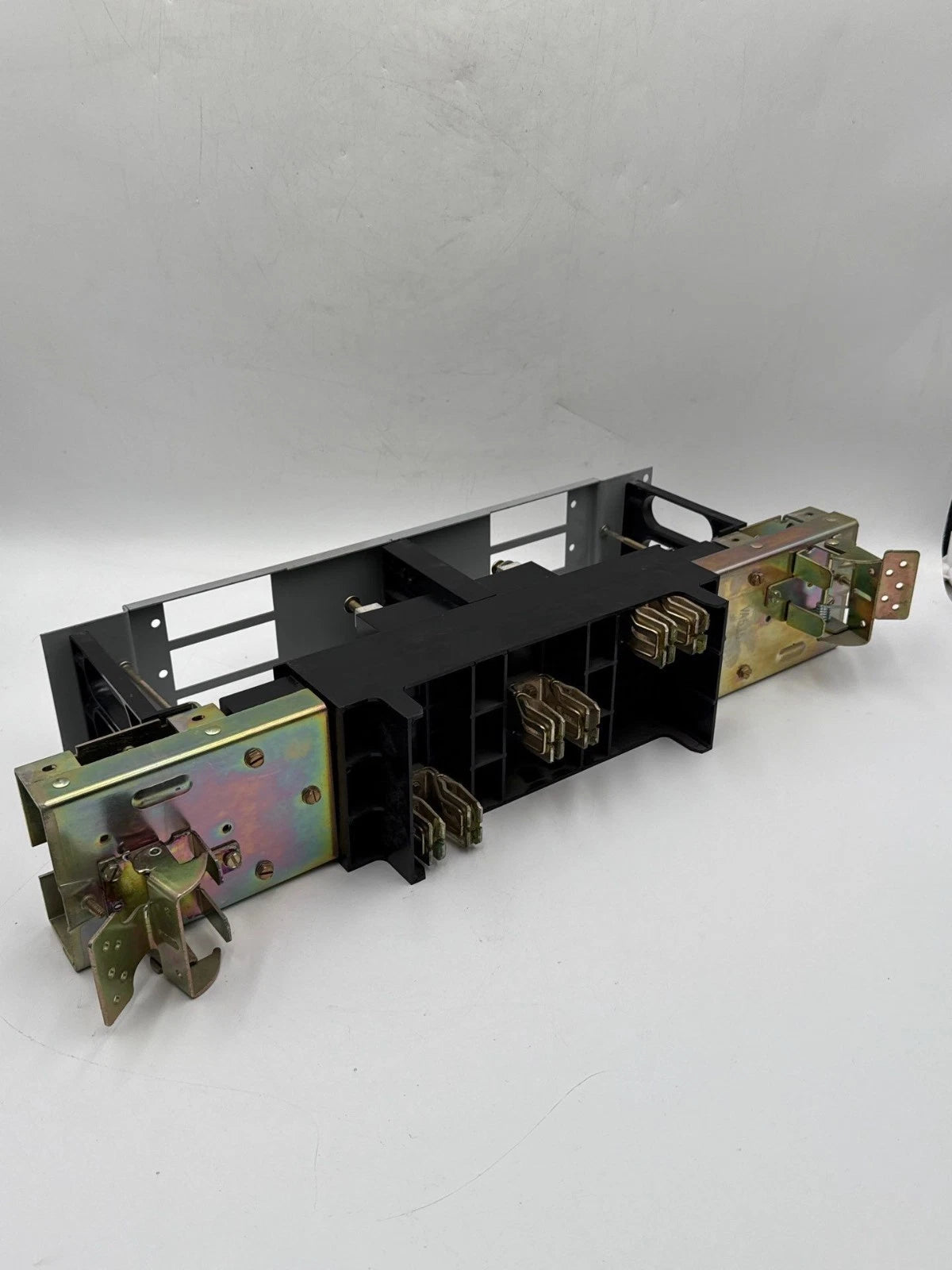 GE AMC6QD APN Circuit Breaker Module 450A 240V Max 6 Pole TQD THQD Spectra Serie Used