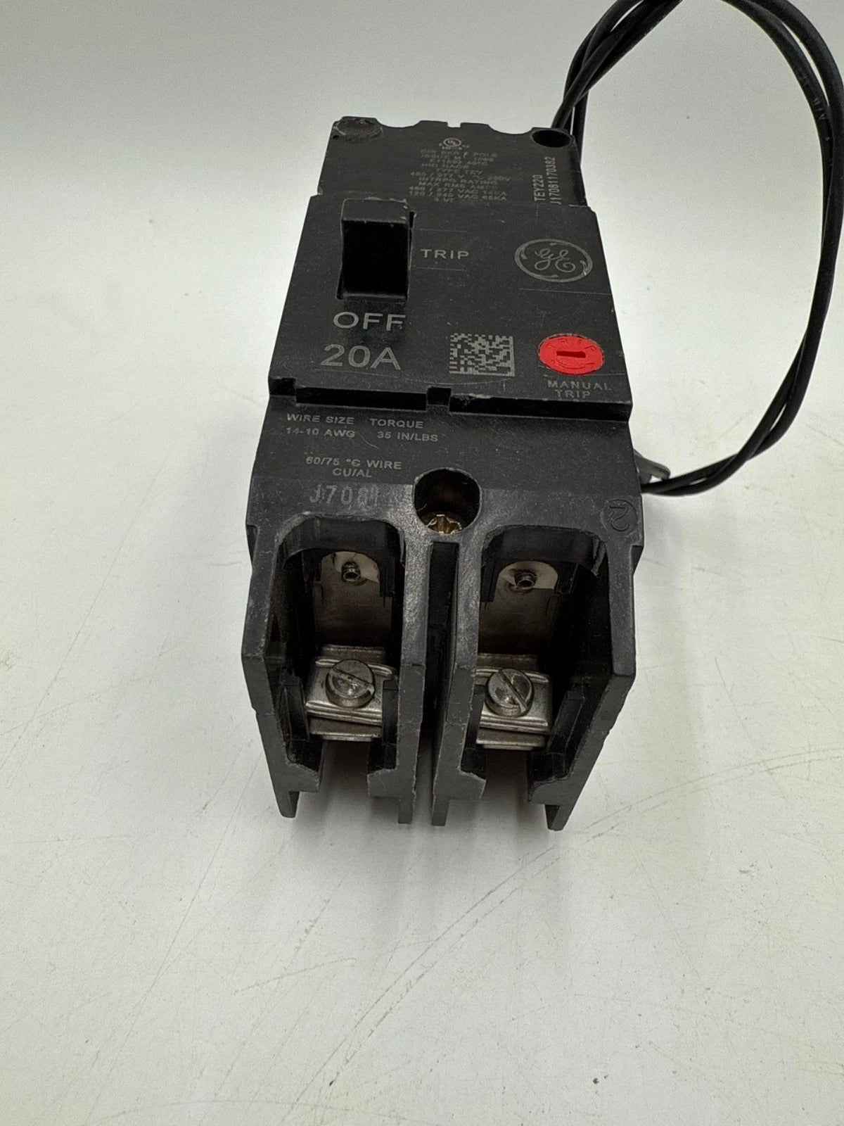 GE TEY220ST12 Circuit Breaker 20A 2P 480/277V TEY 20 Amp 2 Pole Shunt Trip 120V Used