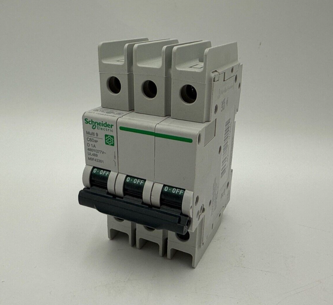 Schneider M9F43301 New