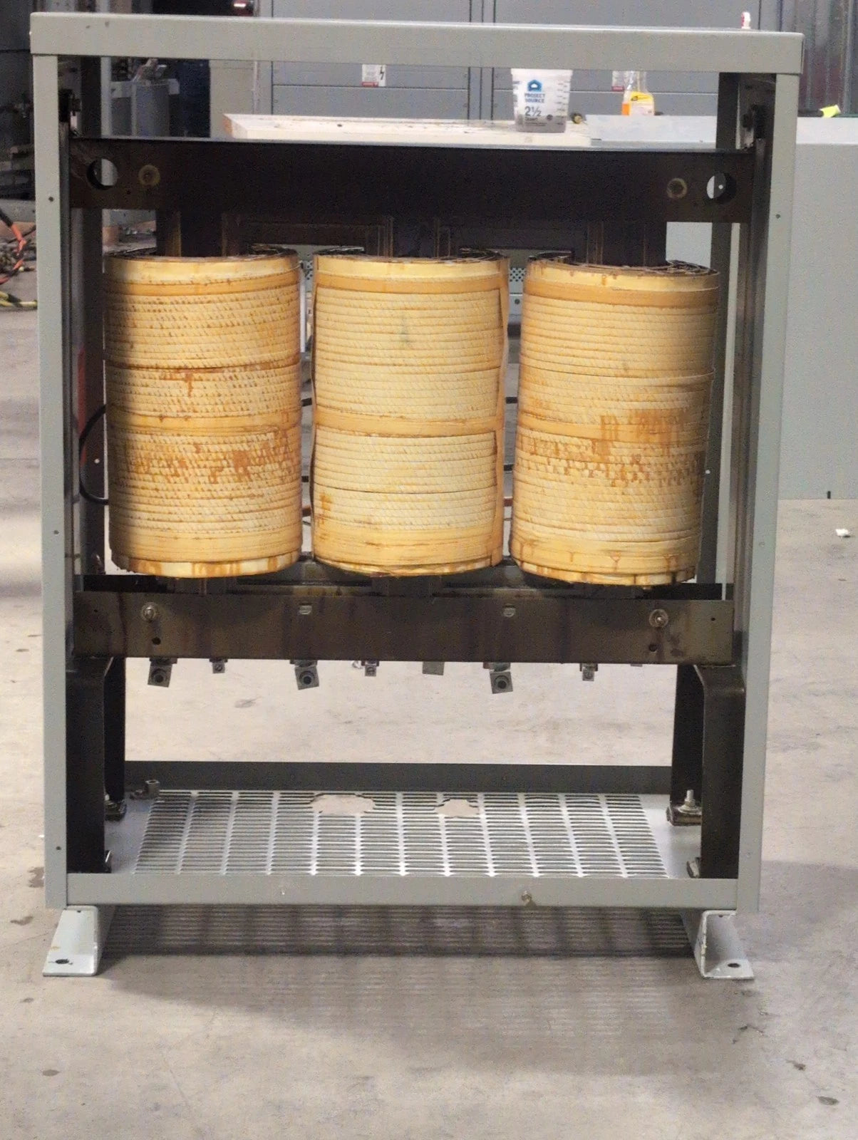 112.5KVA GE 9T23Q9565G03A Transformer Pri 480V Sec 208/120V 3PH Indoor Encl Used