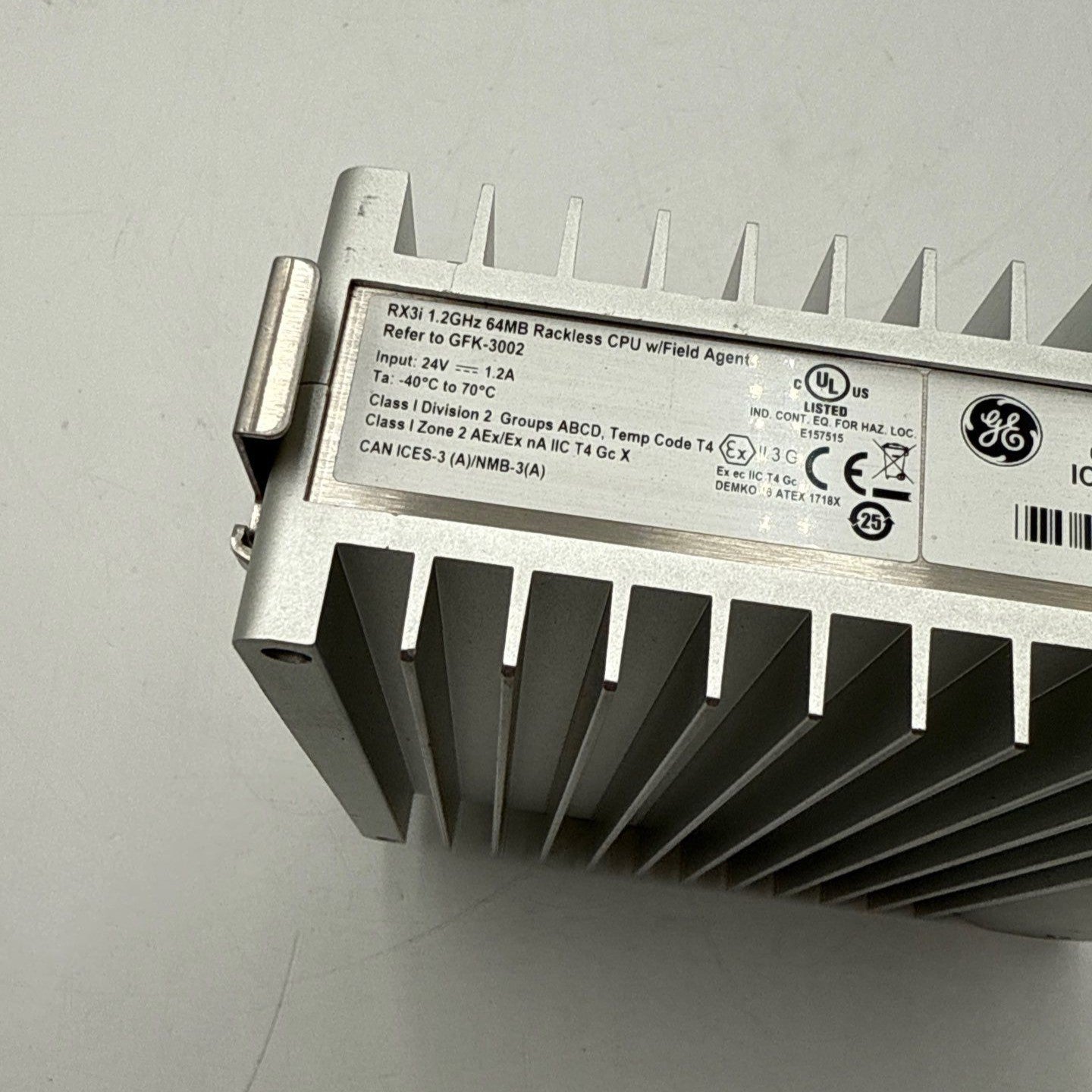 GE IC695CPE400-ABAB RX3i Rackless CPU Module with Field Agent 1.2GHz 64MB Used