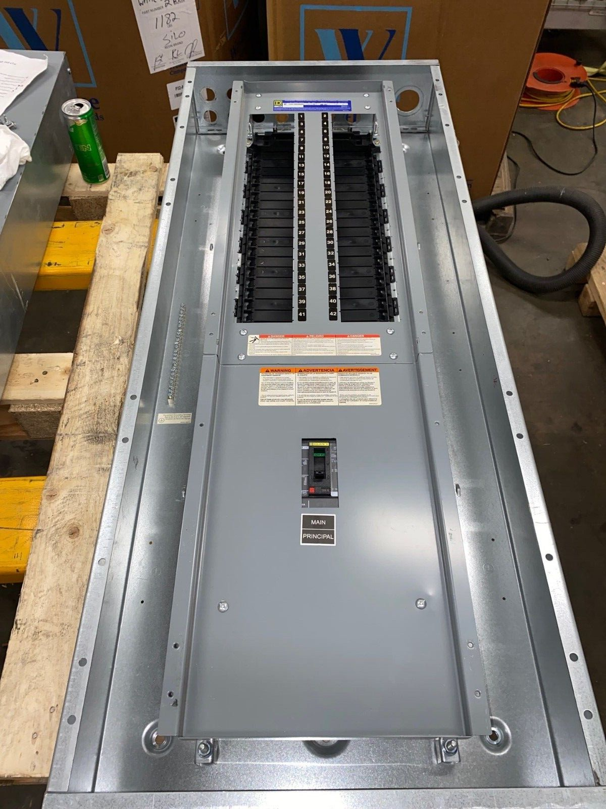 Square D NF Panelboard 100A 480V 3PH 3W 42 CIR Main Breaker HDP36100 MCB NEMA 1 P444 Used