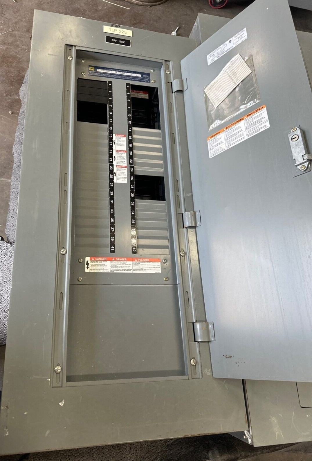 Square D NF Panelboard 250A 600Y/347V 240V 3PH 4W 42 Circuit Box MH44 250 Amp P408 Used