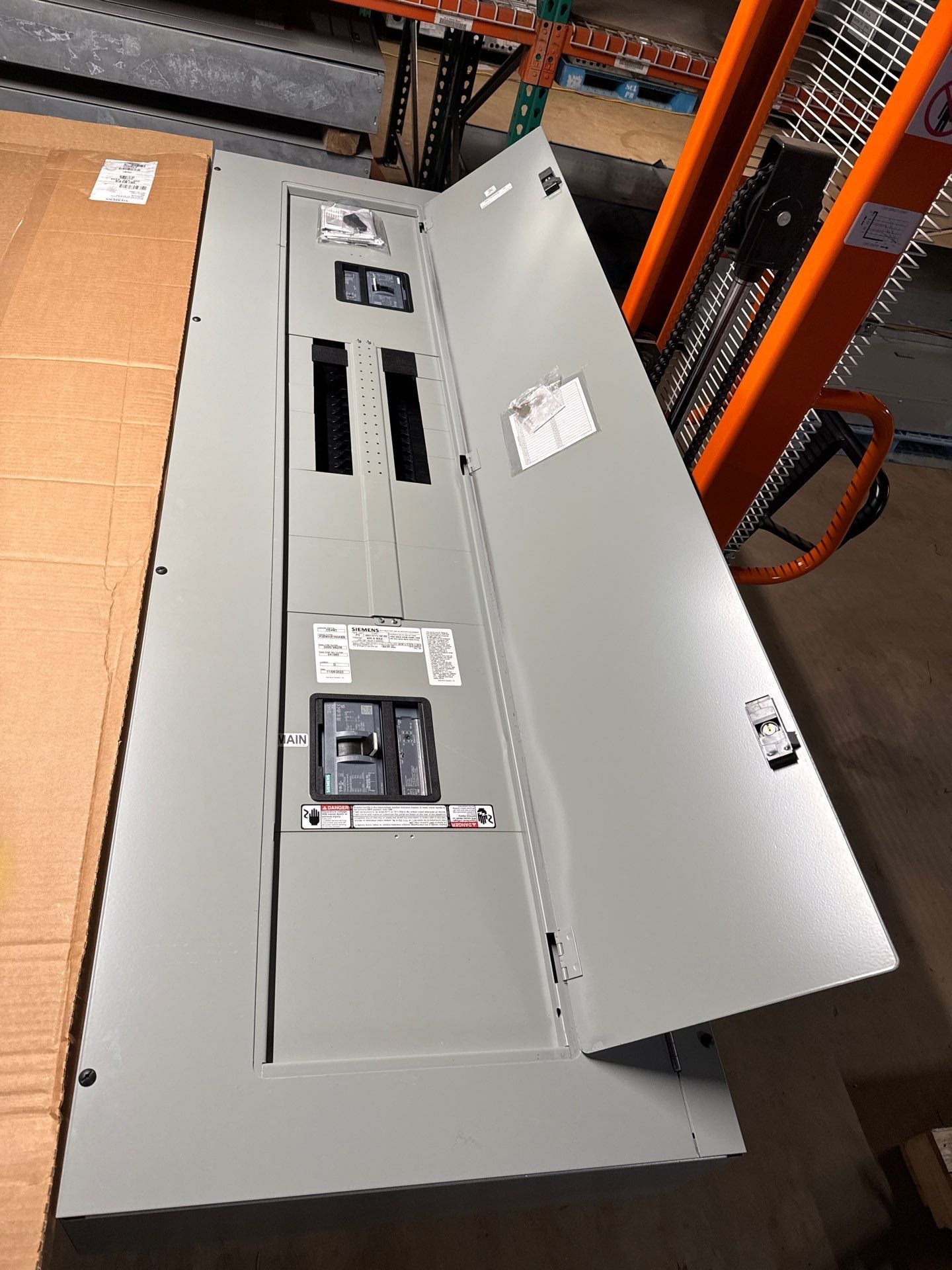 Siemens P3E80VE350ABS Panelboard P3 350A 480/277V 3PH 4W MCB Panel 350 Amp New