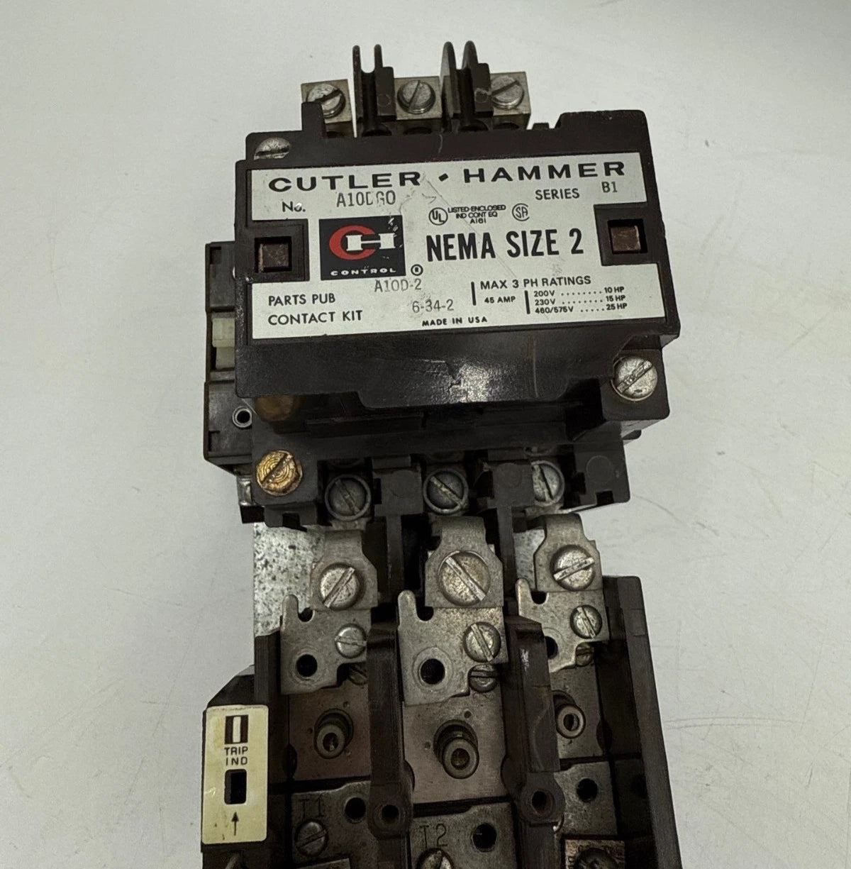Cutler Hammer A10DG0 Starter NEMA Size 2 45A 3P 600V 25HP Coil 550/600V Used