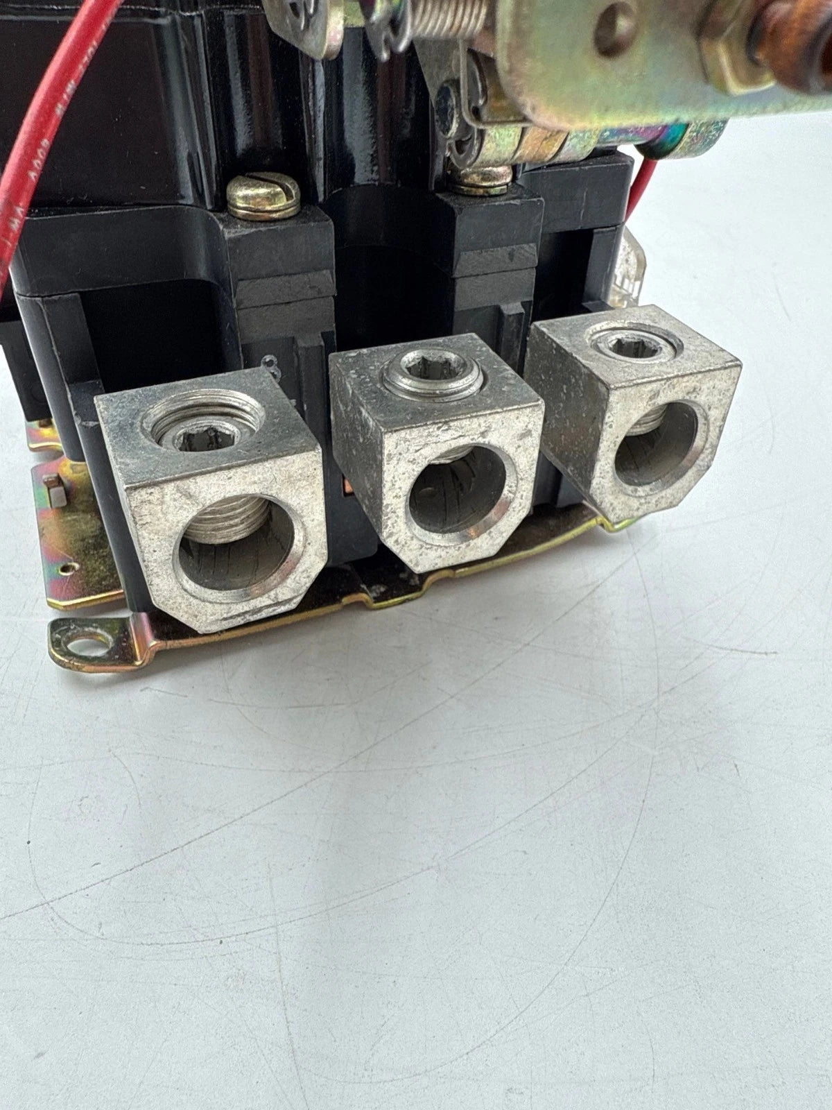 Square D 8903 SV011 Lighting Contactor Coil 440/480V 200A 3P 600V Mech Held Used