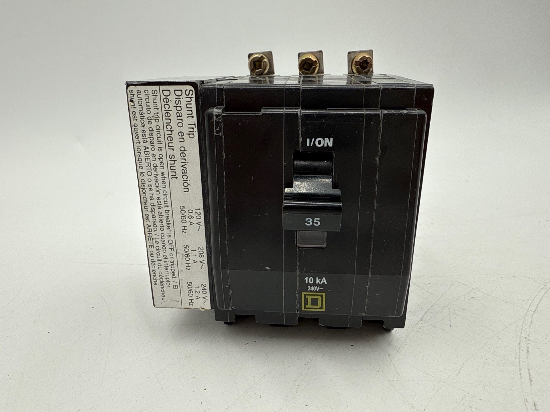 Square D QOB3351021 Circuit Breaker 35A 3P 240V Shunt Trip 35 Amp 3 Pole QOB Used
