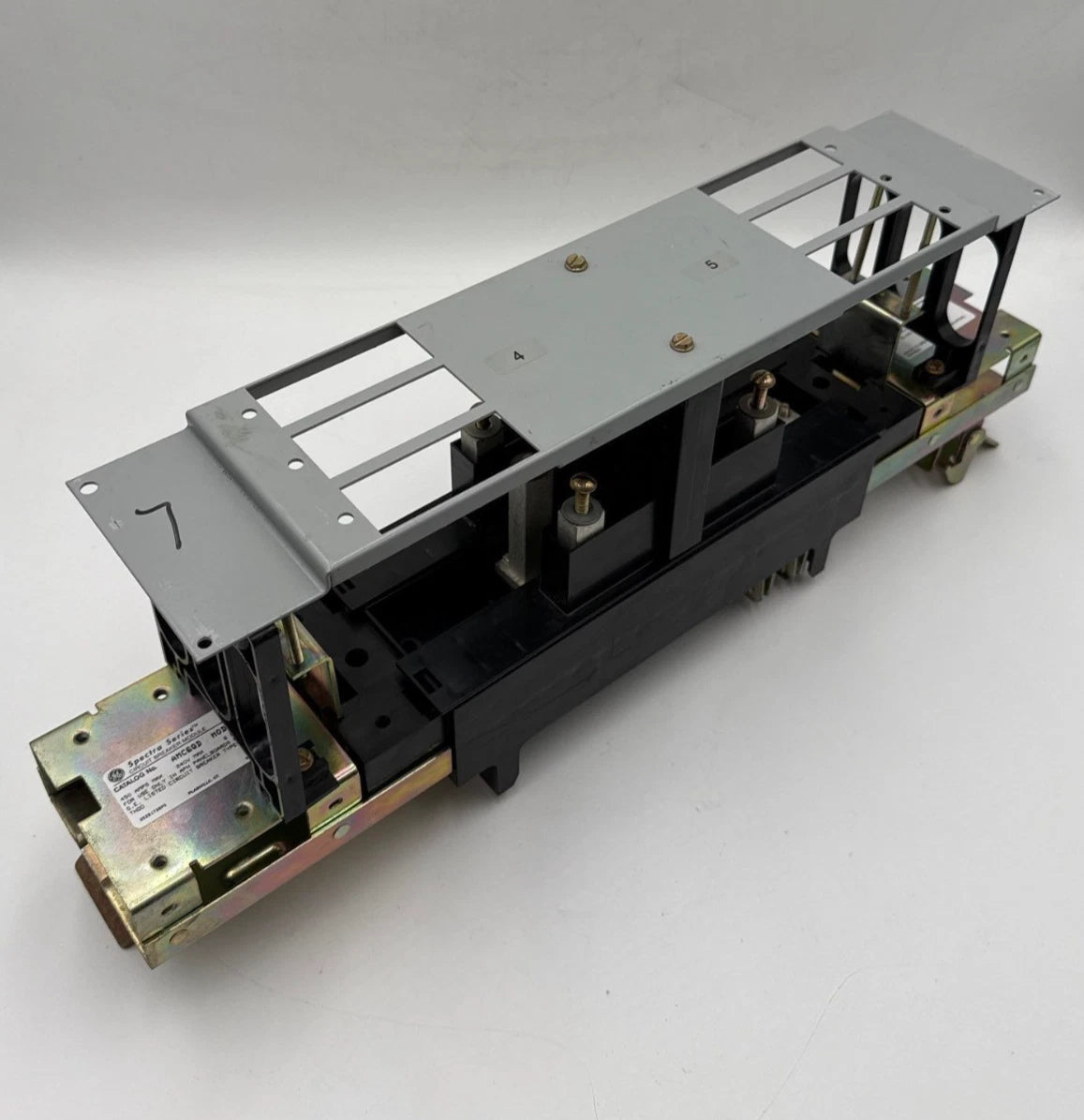 GE AMC6QD APN Circuit Breaker Module 450A 240V Max 6 Pole TQD THQD Spectra Serie Used