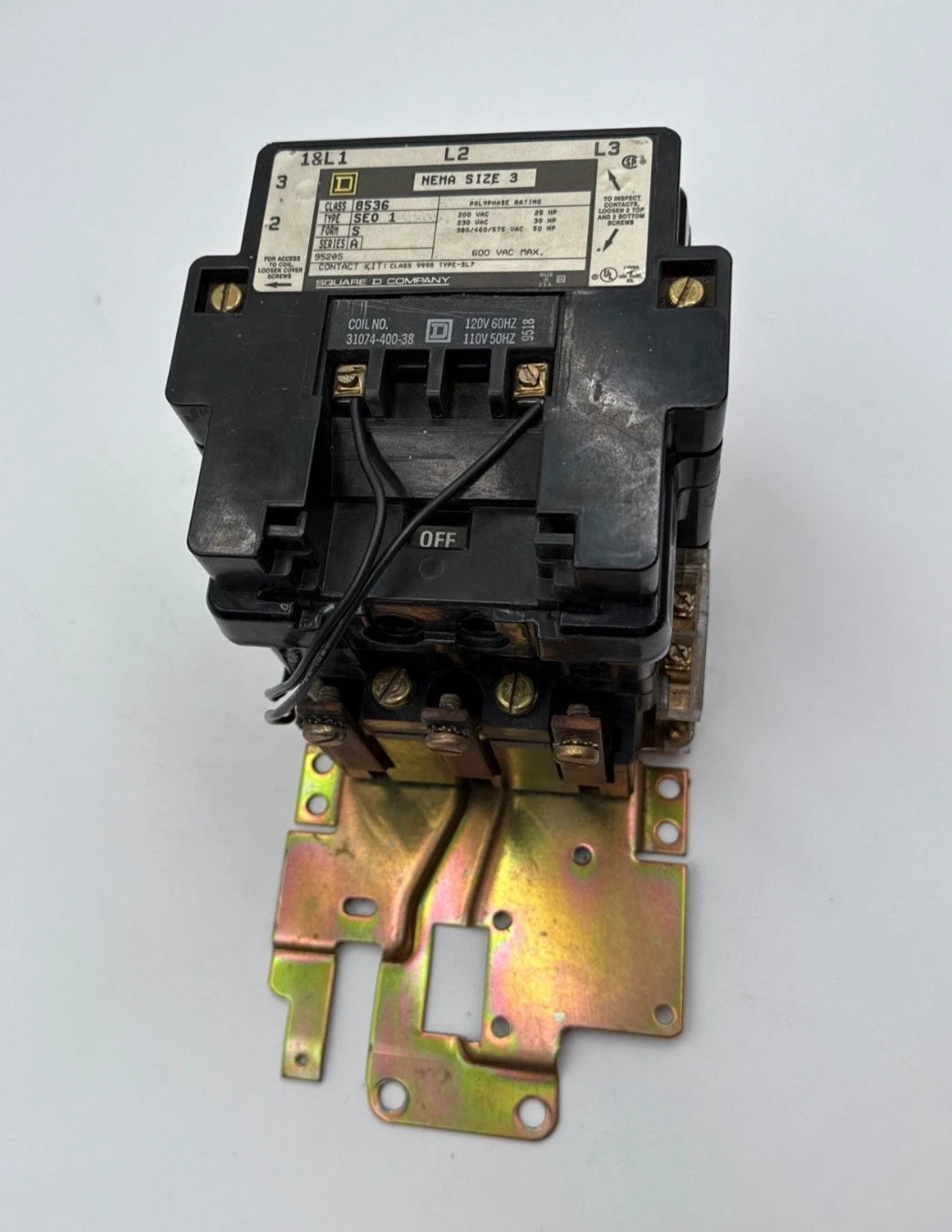 Sq D 8536SE01S Contactor NEMA Size 3 90A 3P 600V Coil 110/120V 31074-400-38 50HP Used