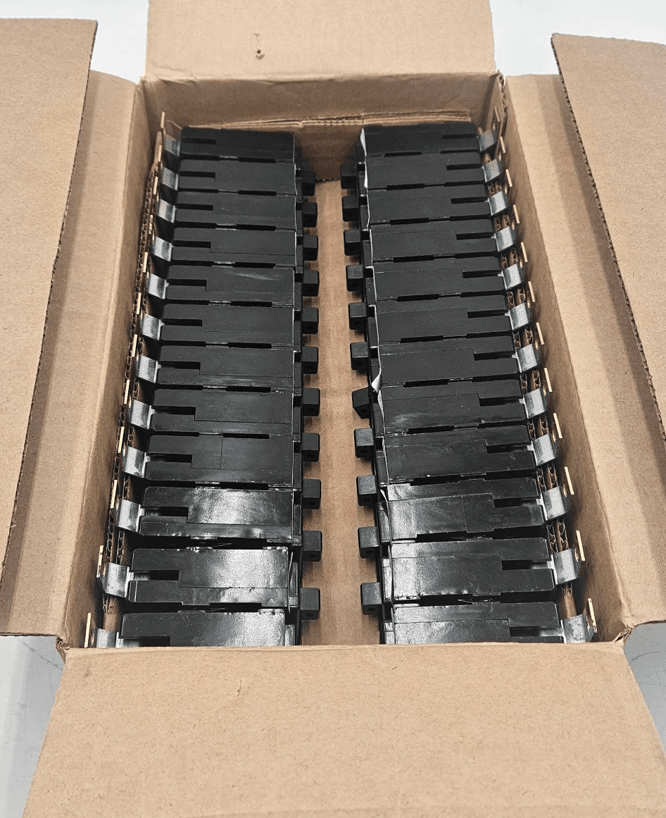 Eaton BAB1020 Circuit Breaker — image 1 of 7