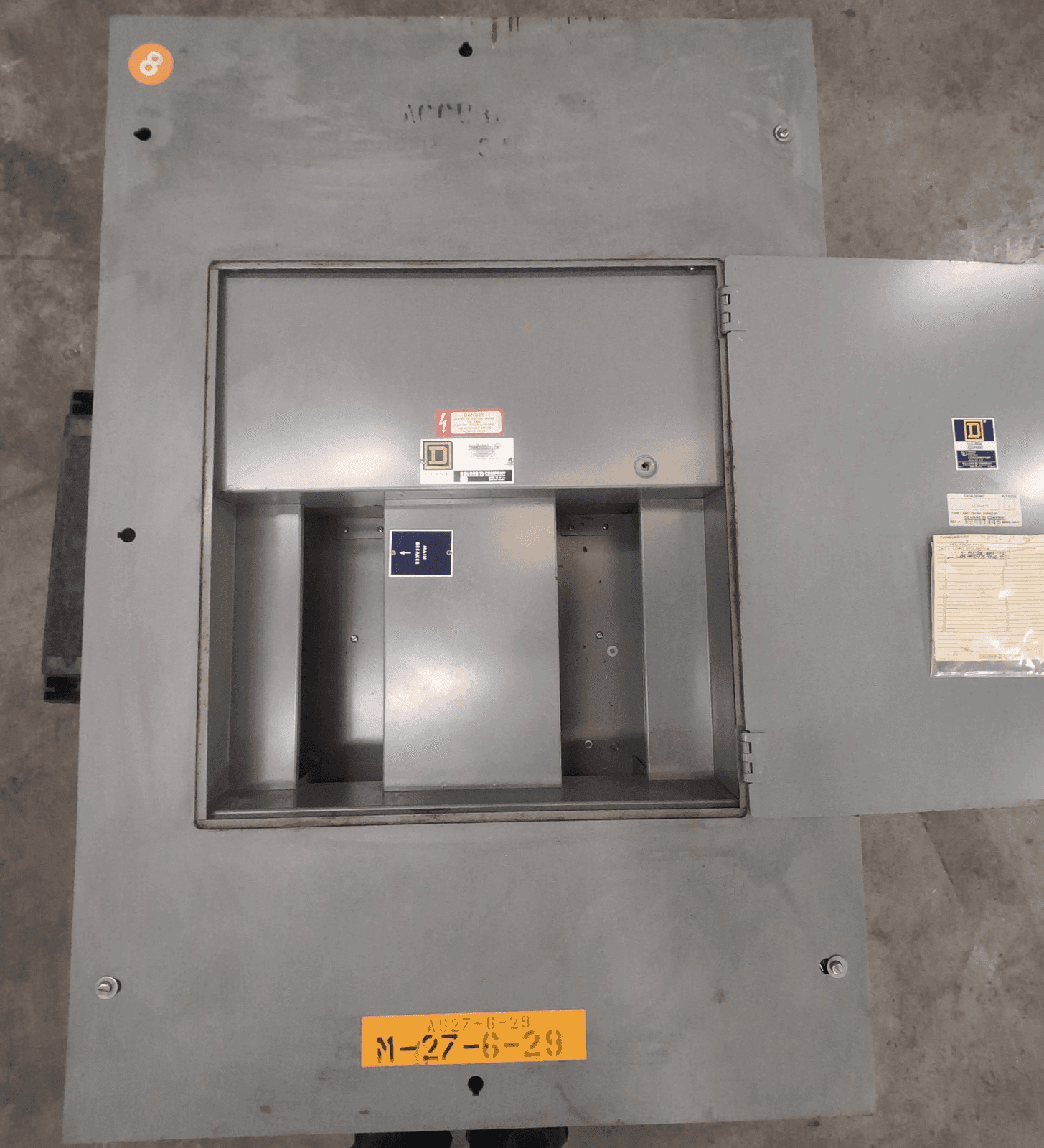 Square D HCM I LINE Panelboard 100A 600V MLO 18 Cir NEMA 1