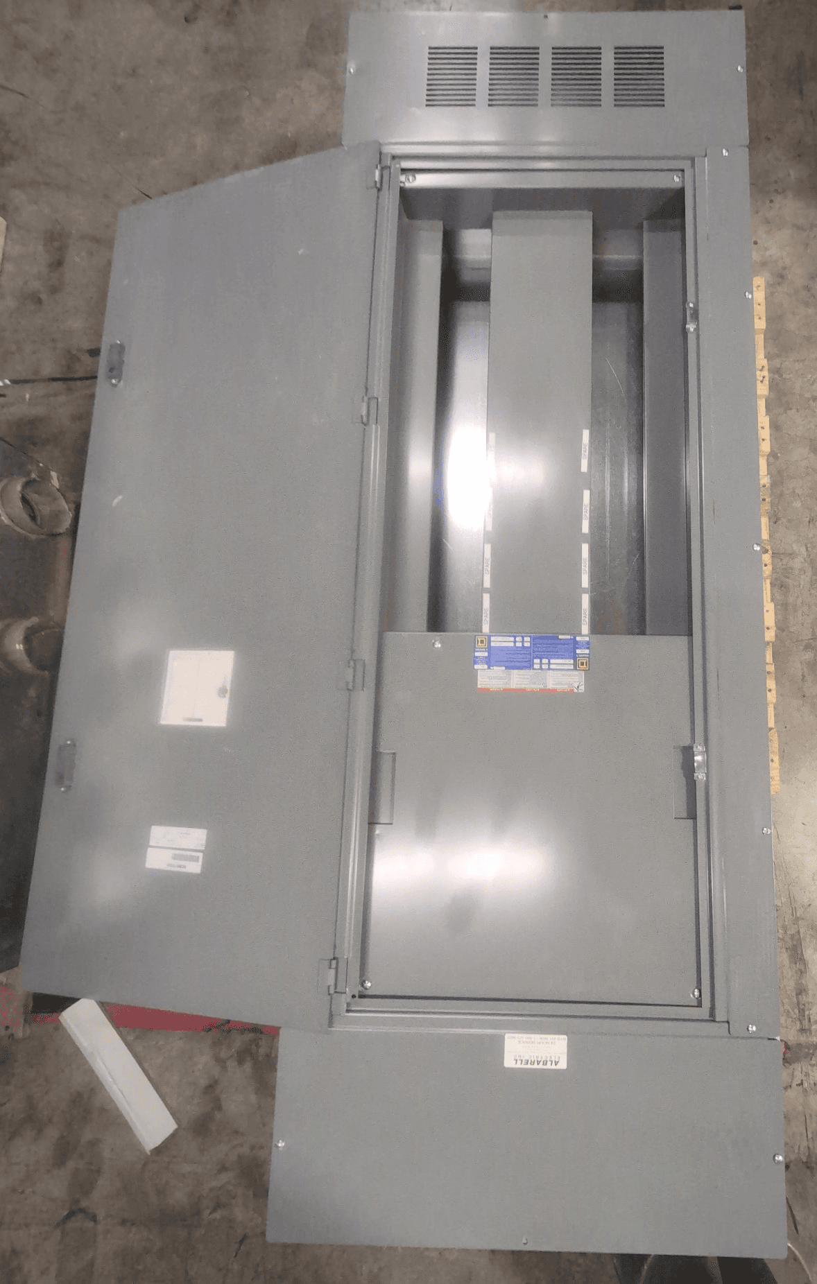 Square D HCM I LINE Panel — image 1 of 11