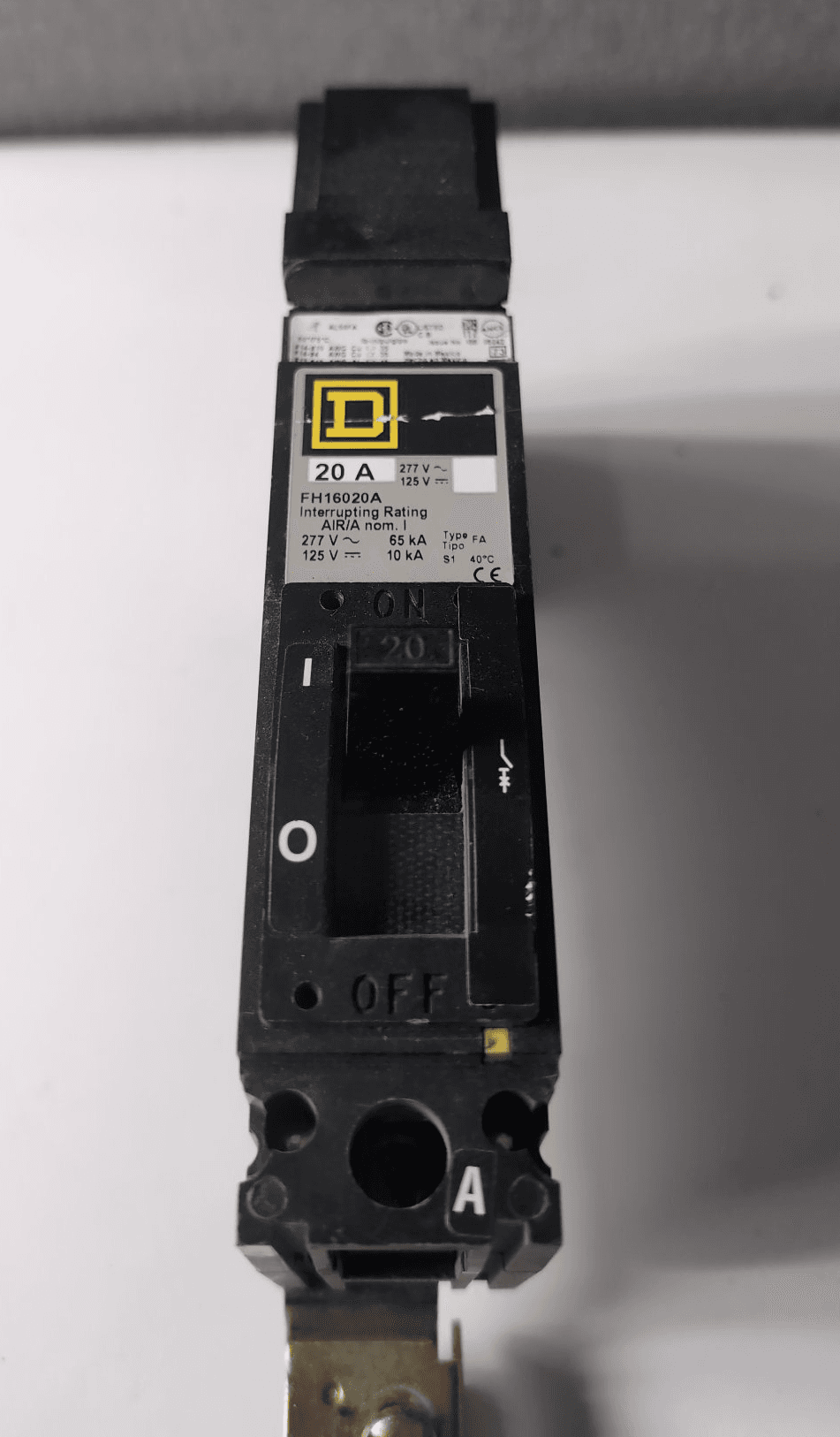 Square D FH16020A I-Line Circuit Breaker 20A 277V 1 Pole – image 1
