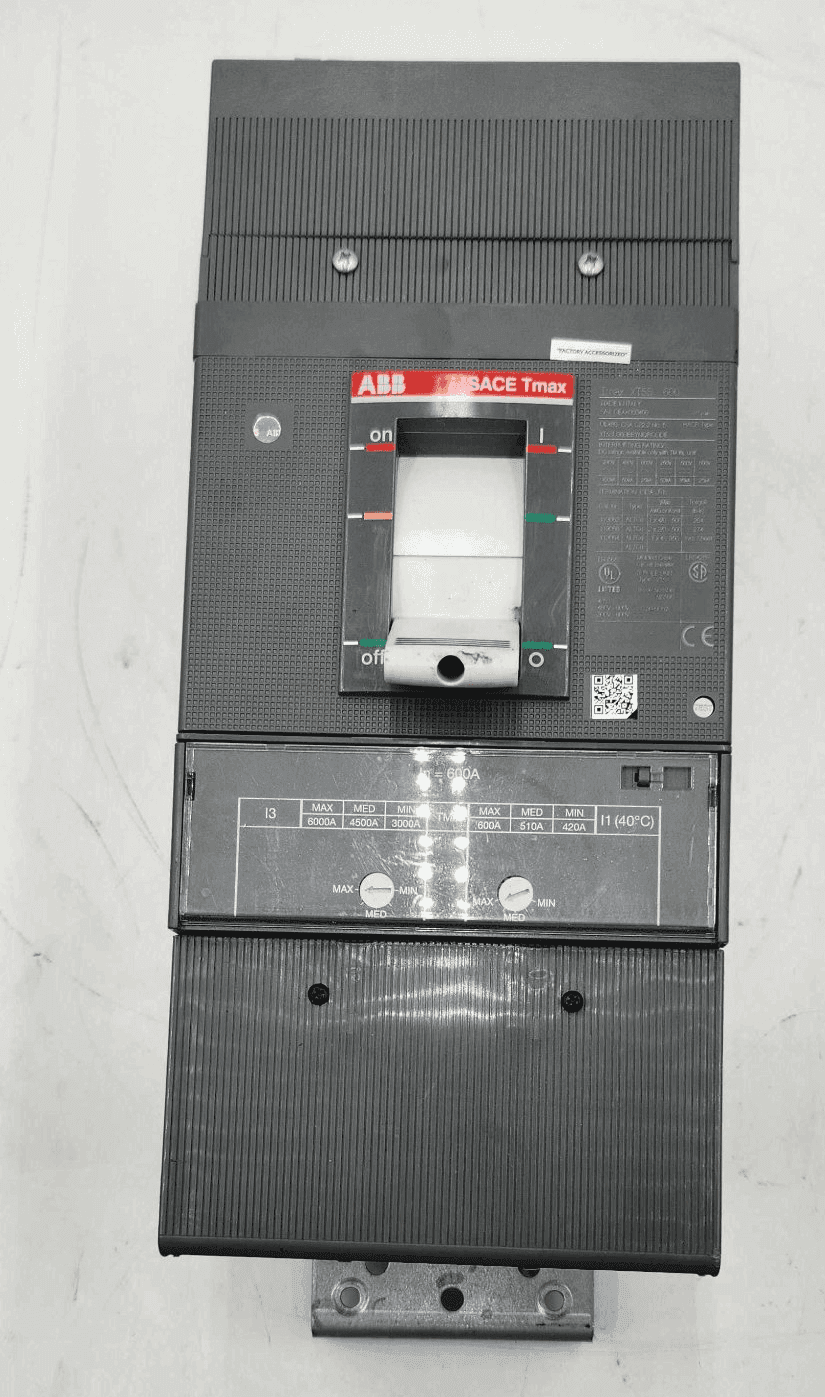 ABB XT5SU360BBFF000XXX Circuit Breaker — image 1 of 6