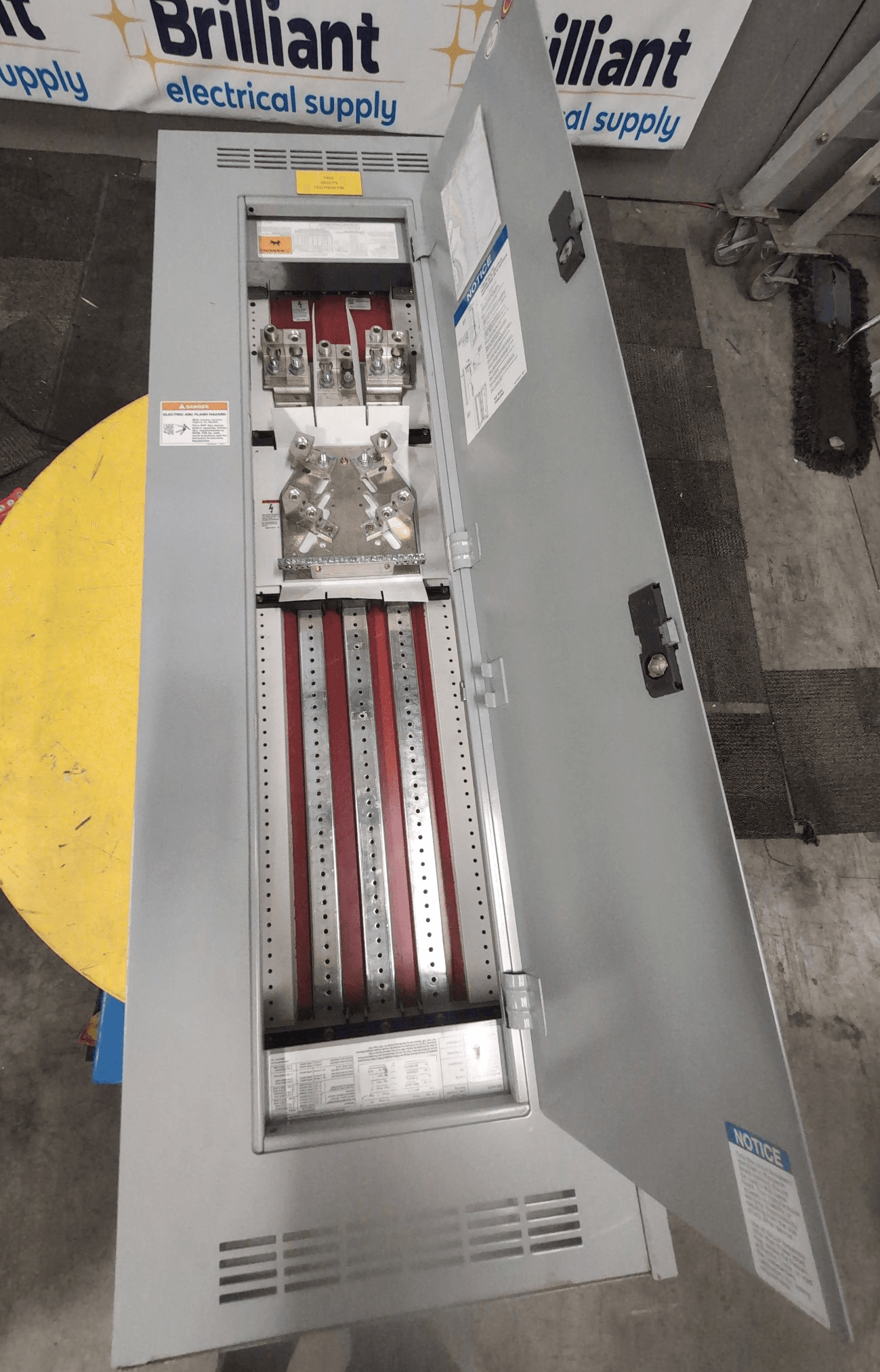 Eaton 880C34G00 Panel — image 1 of 13