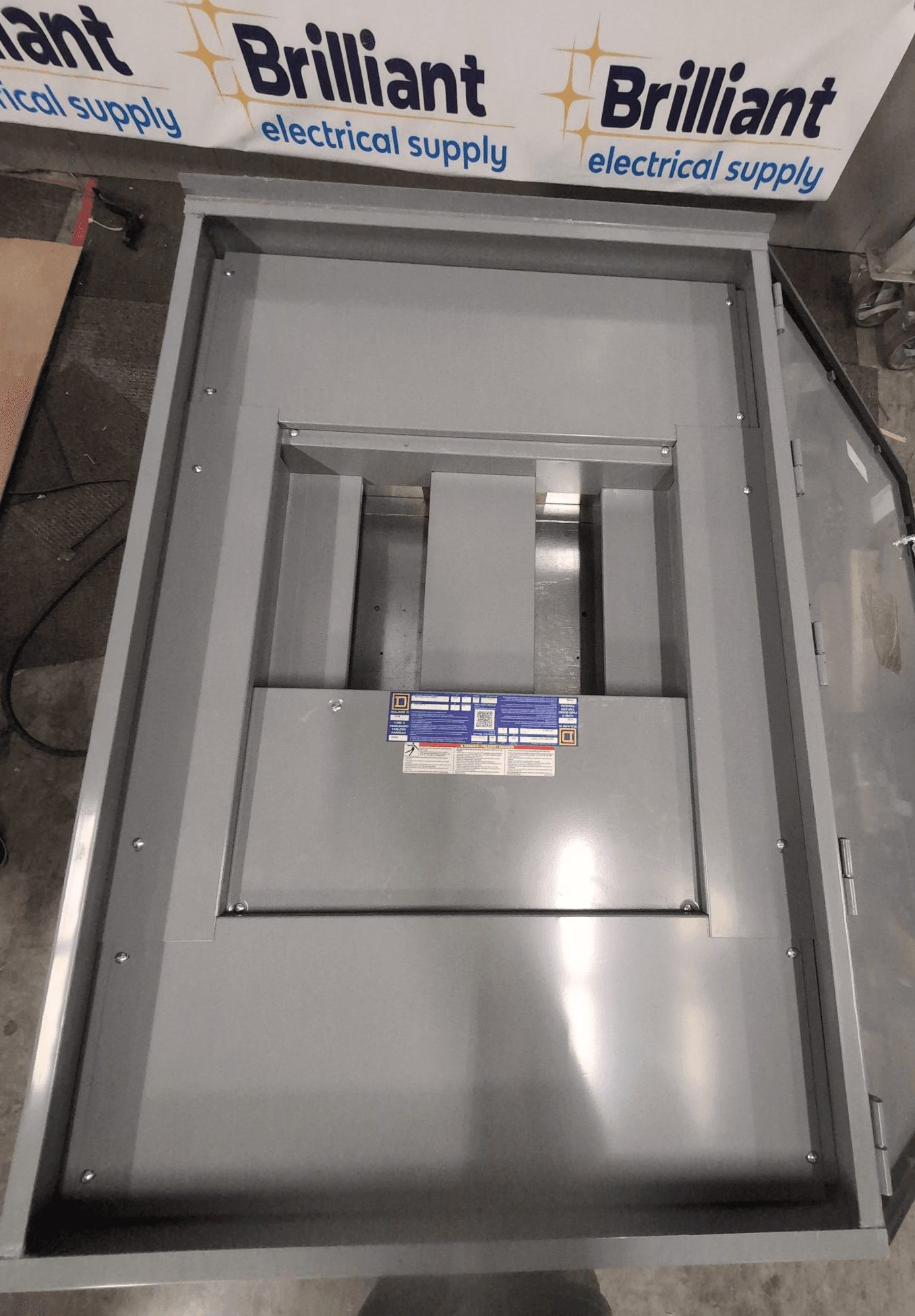 Square D HC3248WP i-Line Panelboard 400A 120/240V 1PH 18 Cir NEMA 3R