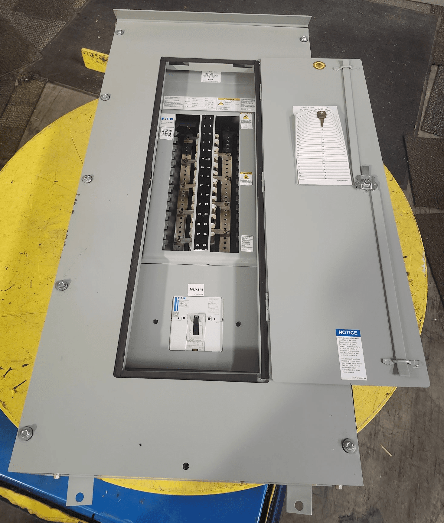 Eaton PRL1X Panel — image 1 of 13