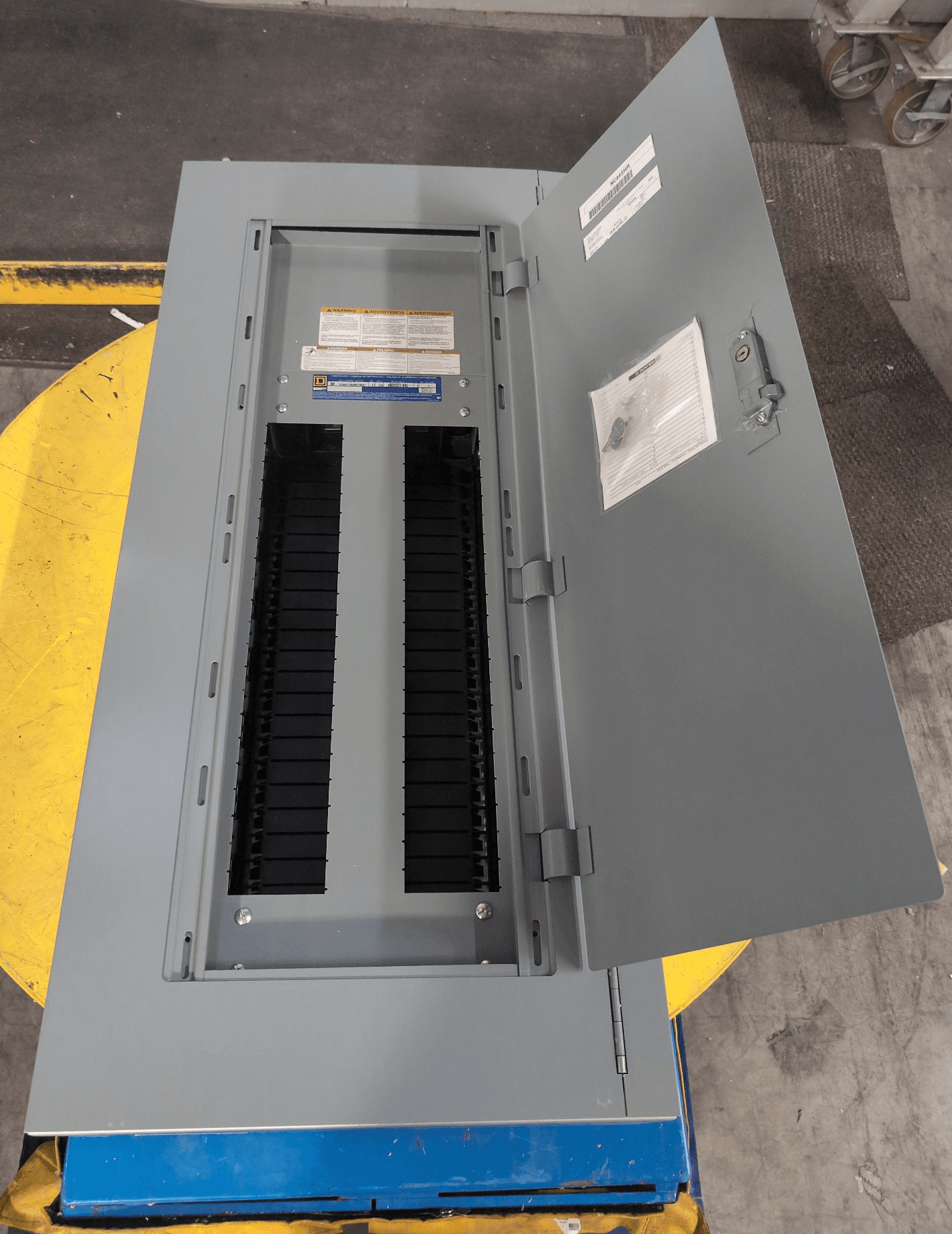 Square D 12364110590270001 Panel — image 1 of 12