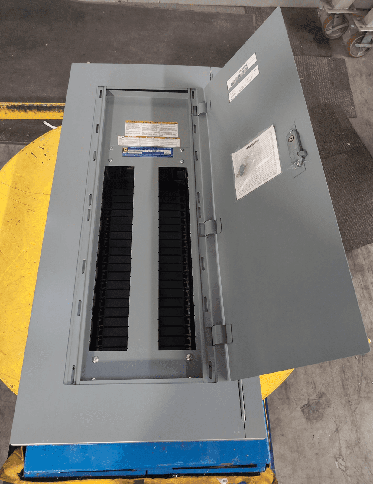 Square D 12364110590270001 Panel — image 1 of 12