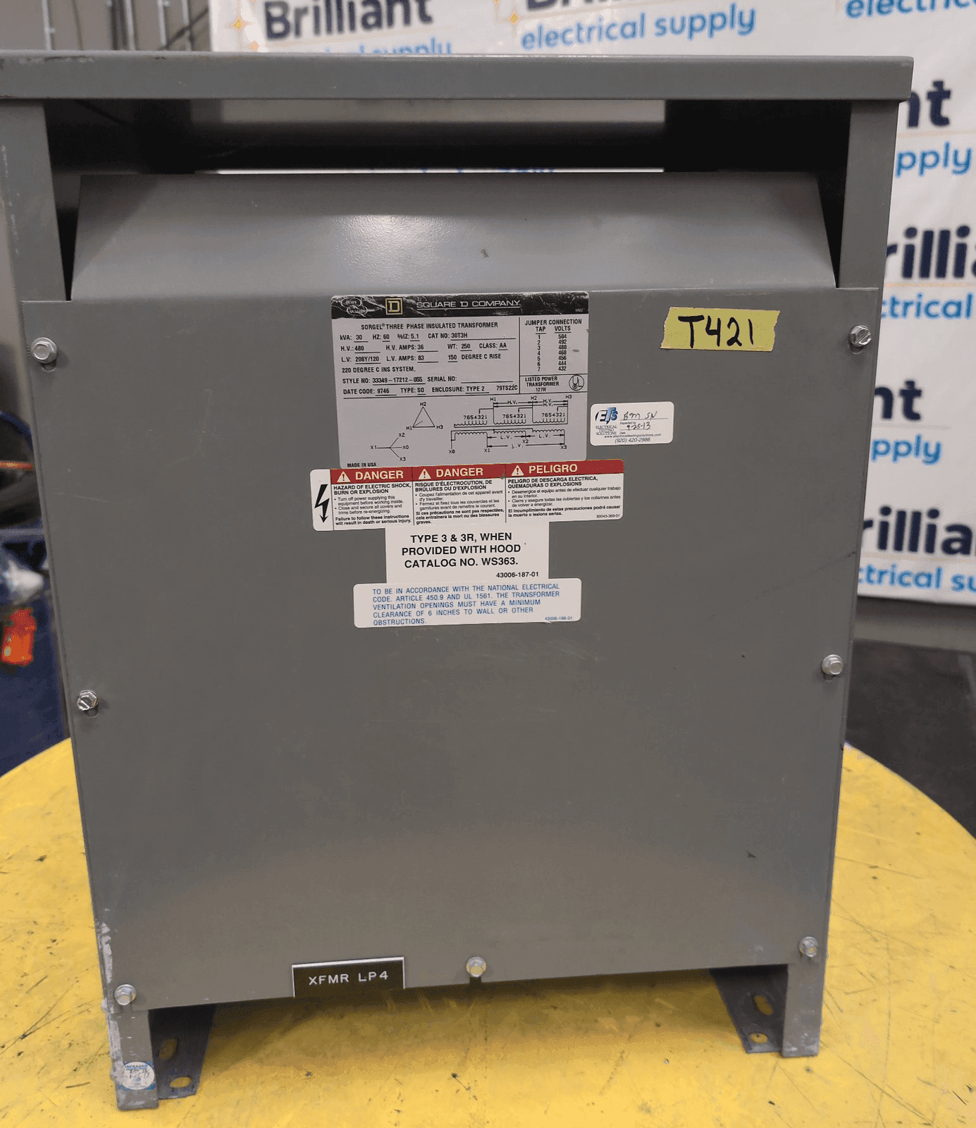 Square D 30T3H 30kVA Dry Type Transformer 480V/208-120V NEMA 2