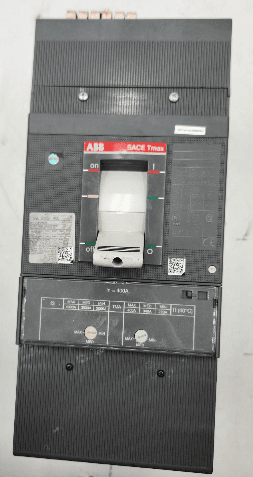 ABB XT5SU340ABYN000XXX Circuit Breaker — image 1 of 5