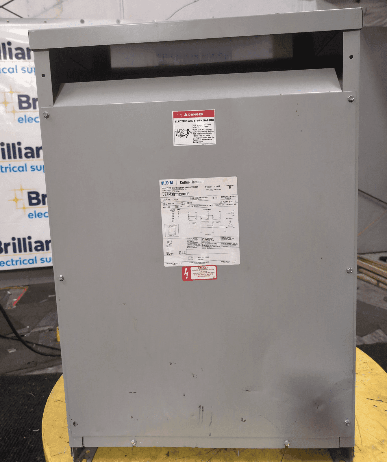 Eaton V48M28T12CUEE Dry Type Transformers — image 1 of 8